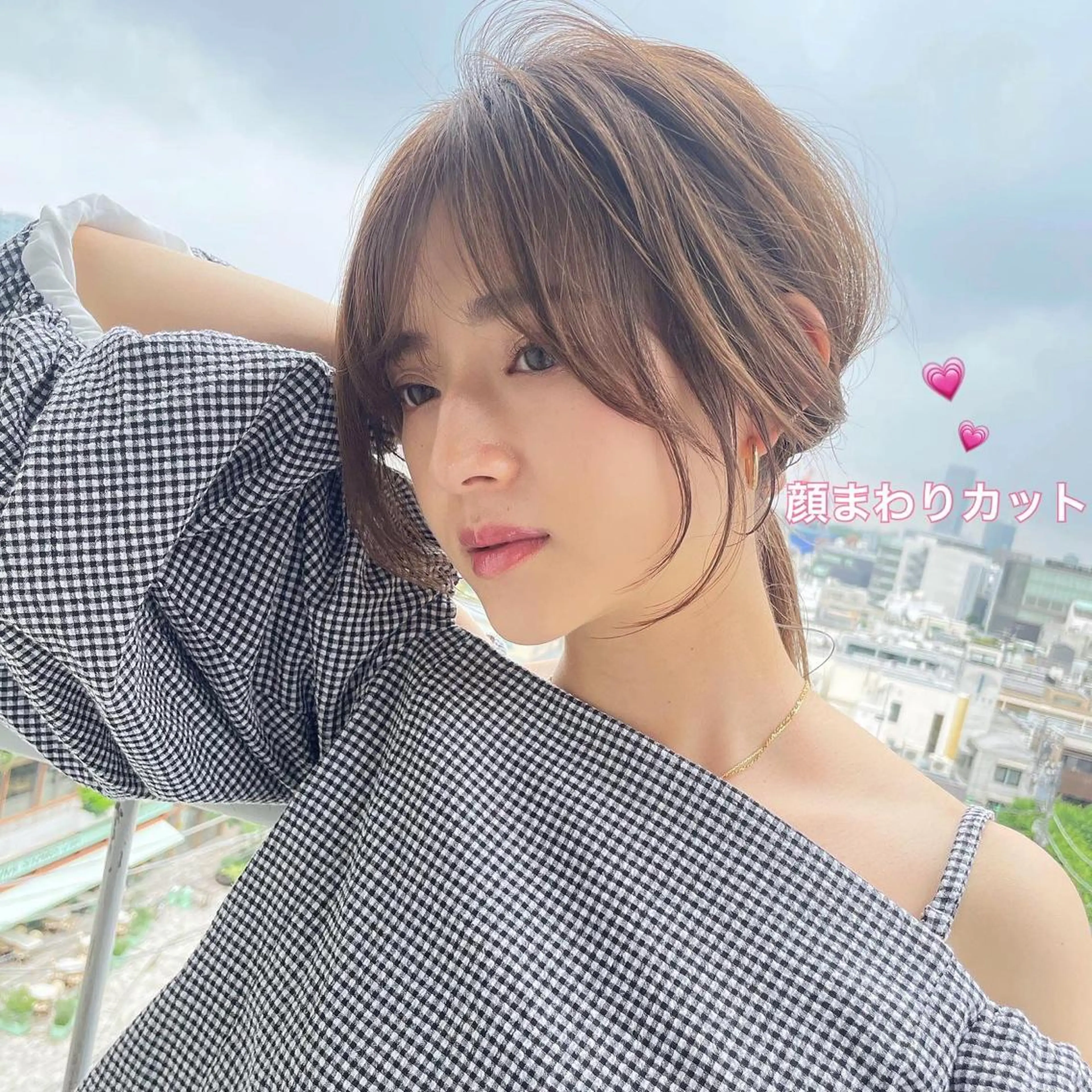 セミロング カット ヘアカラー ナガイ アヤのヘアスタイル