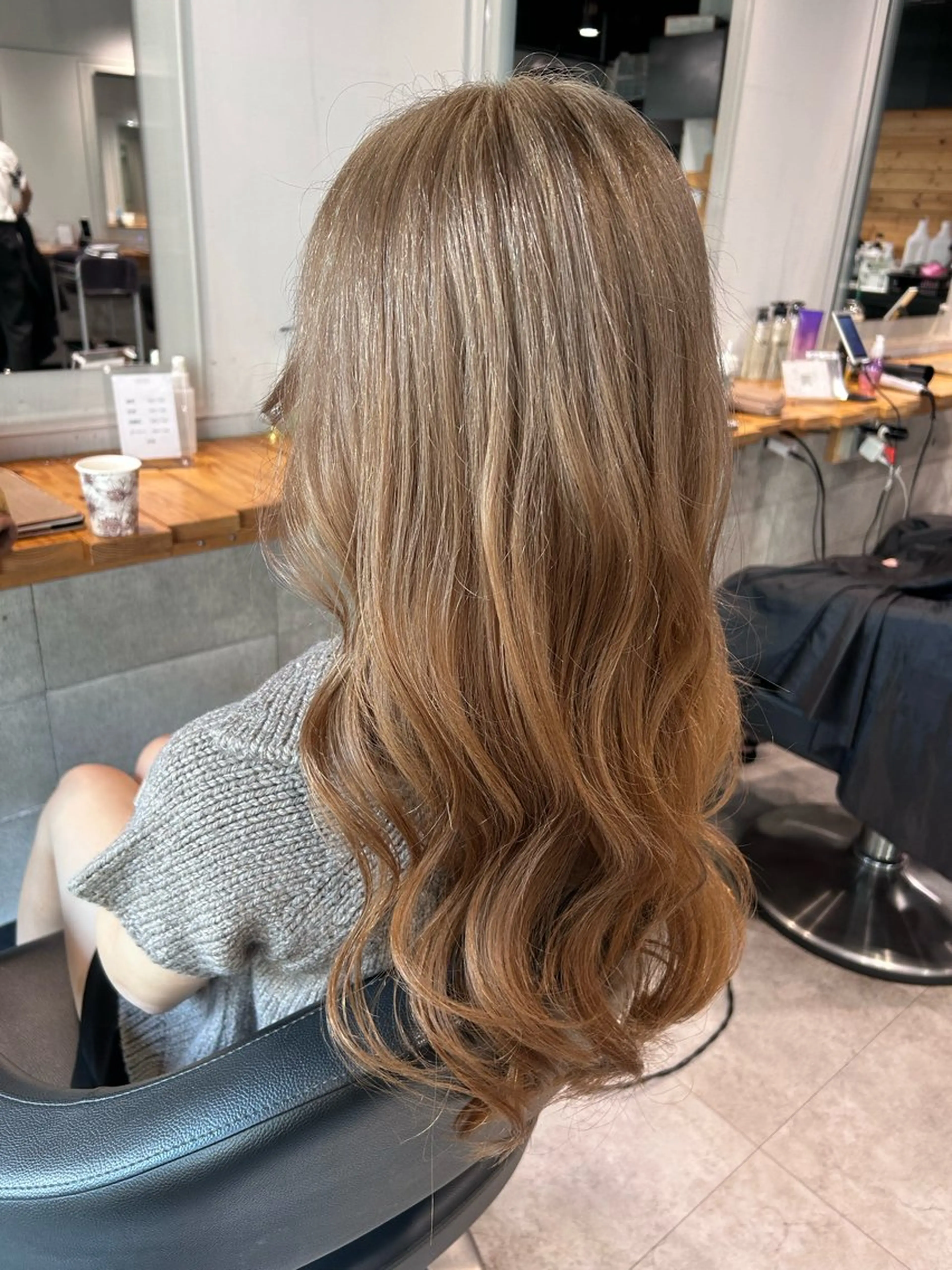 ロング ヘアカラー ヘッドスパ レイヤーStyle 🩵菜々実のヘアスタイル