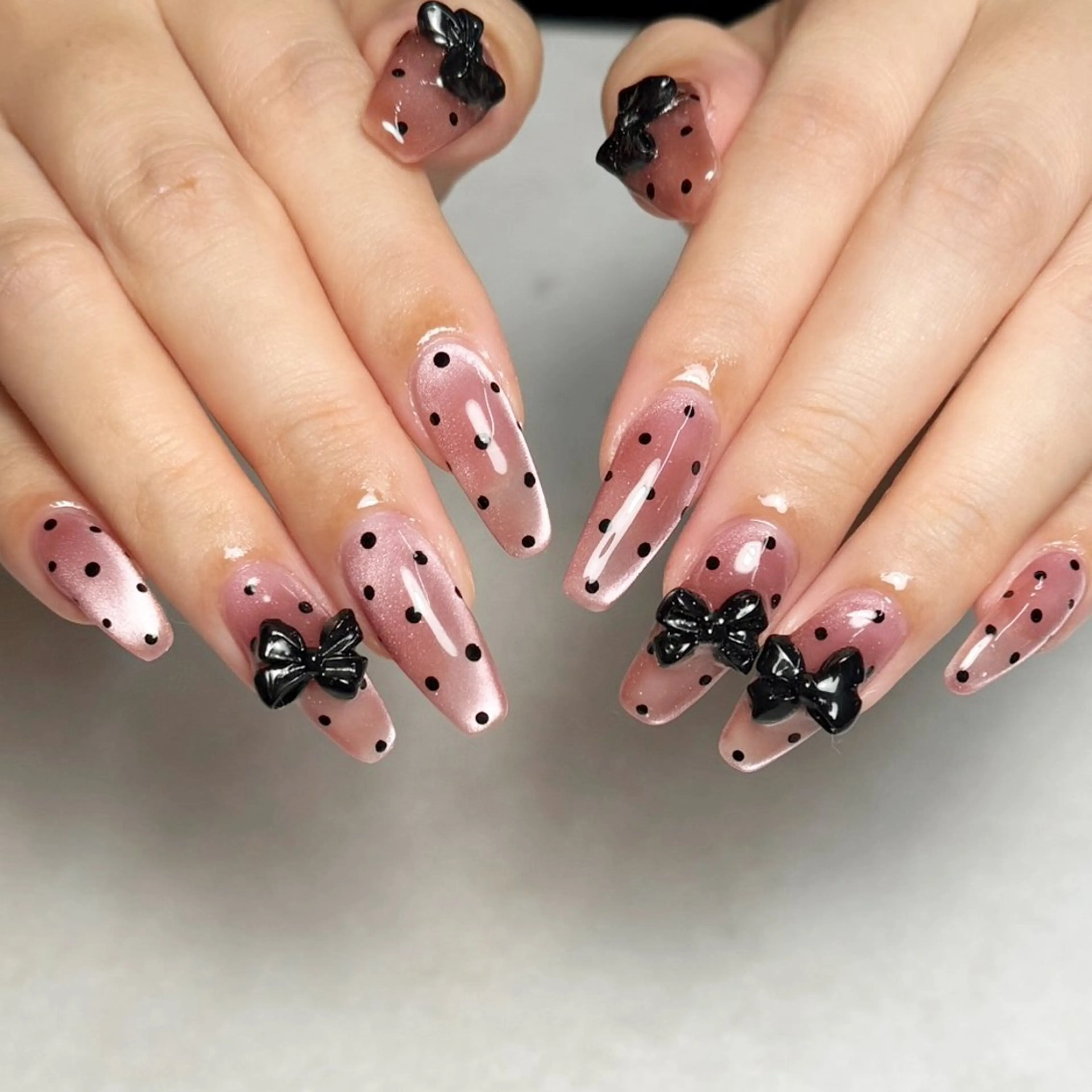 ネイル アートネイル フットネイル ジェルネイル 氷ネイル・うるうるネイル キラキラネイル ハンドネイル Y nail なんば堀江店のネイルデザイン