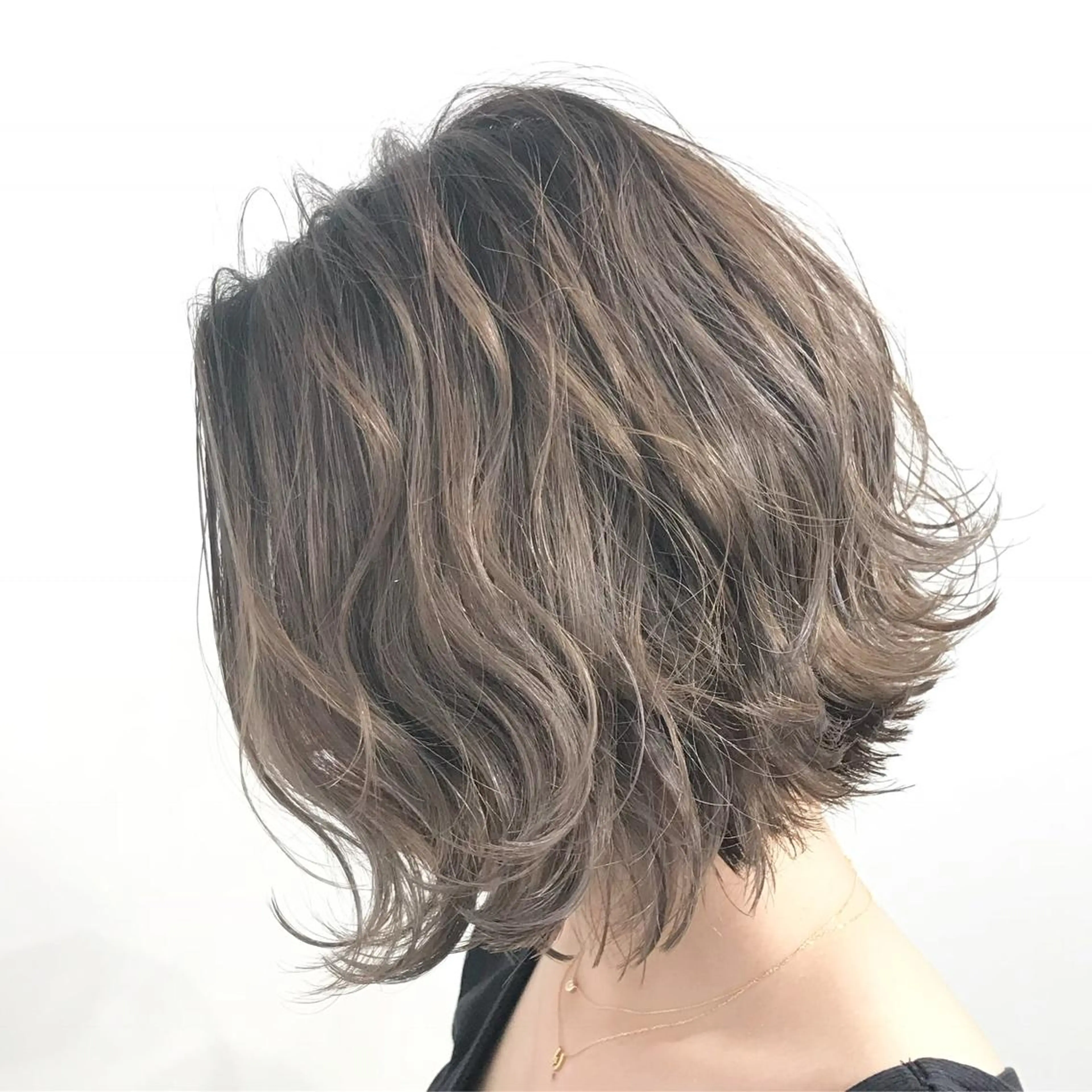 ショート ウルフ/デザイン/ 大阪/タカハシユウキのヘアスタイル