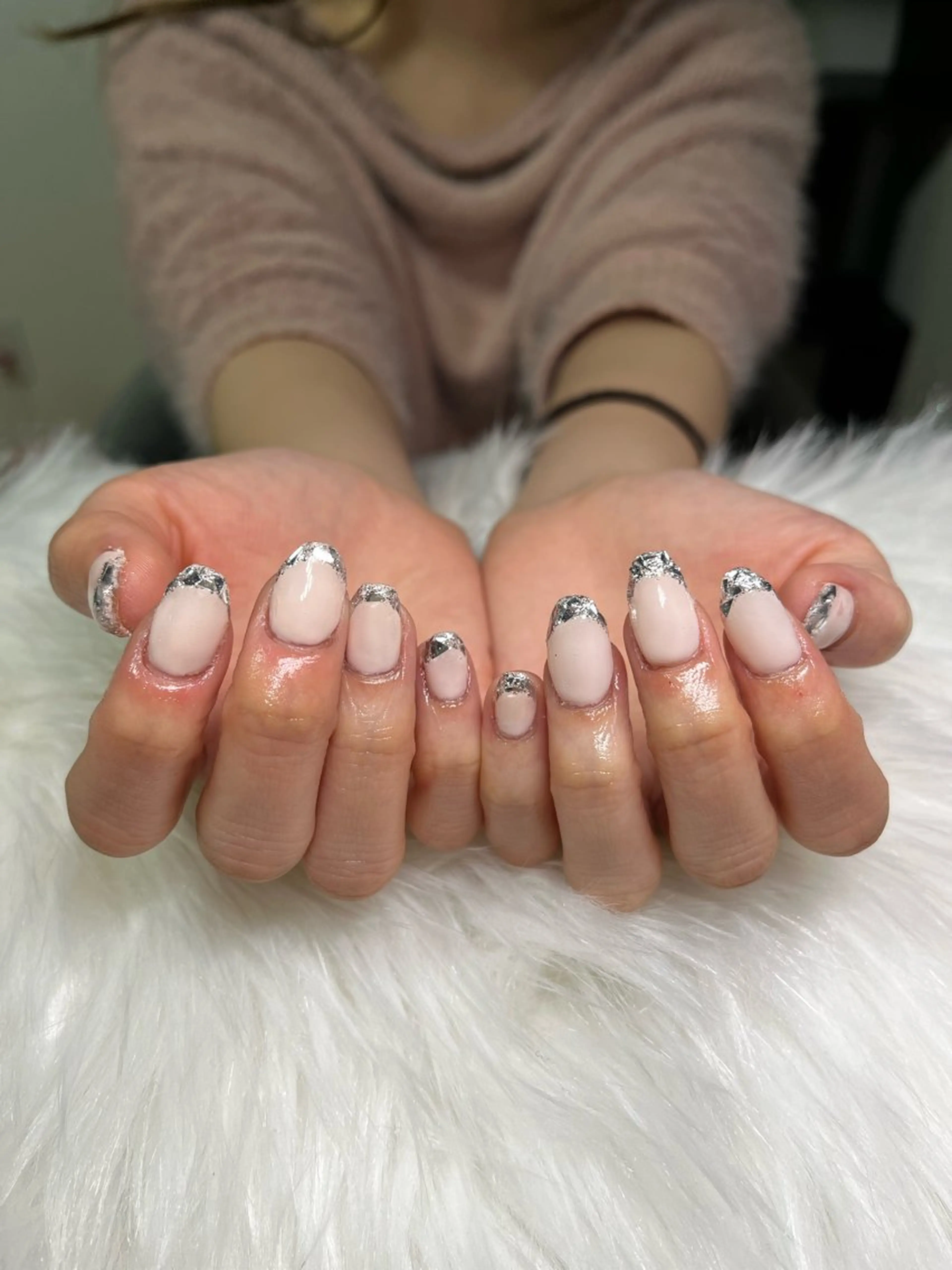 ネイル クリアネイル フレンチネイル ガラスフレンチ ワンカラーネイル ピンク 🏠自宅 サロン💅natsuのネイルデザイン