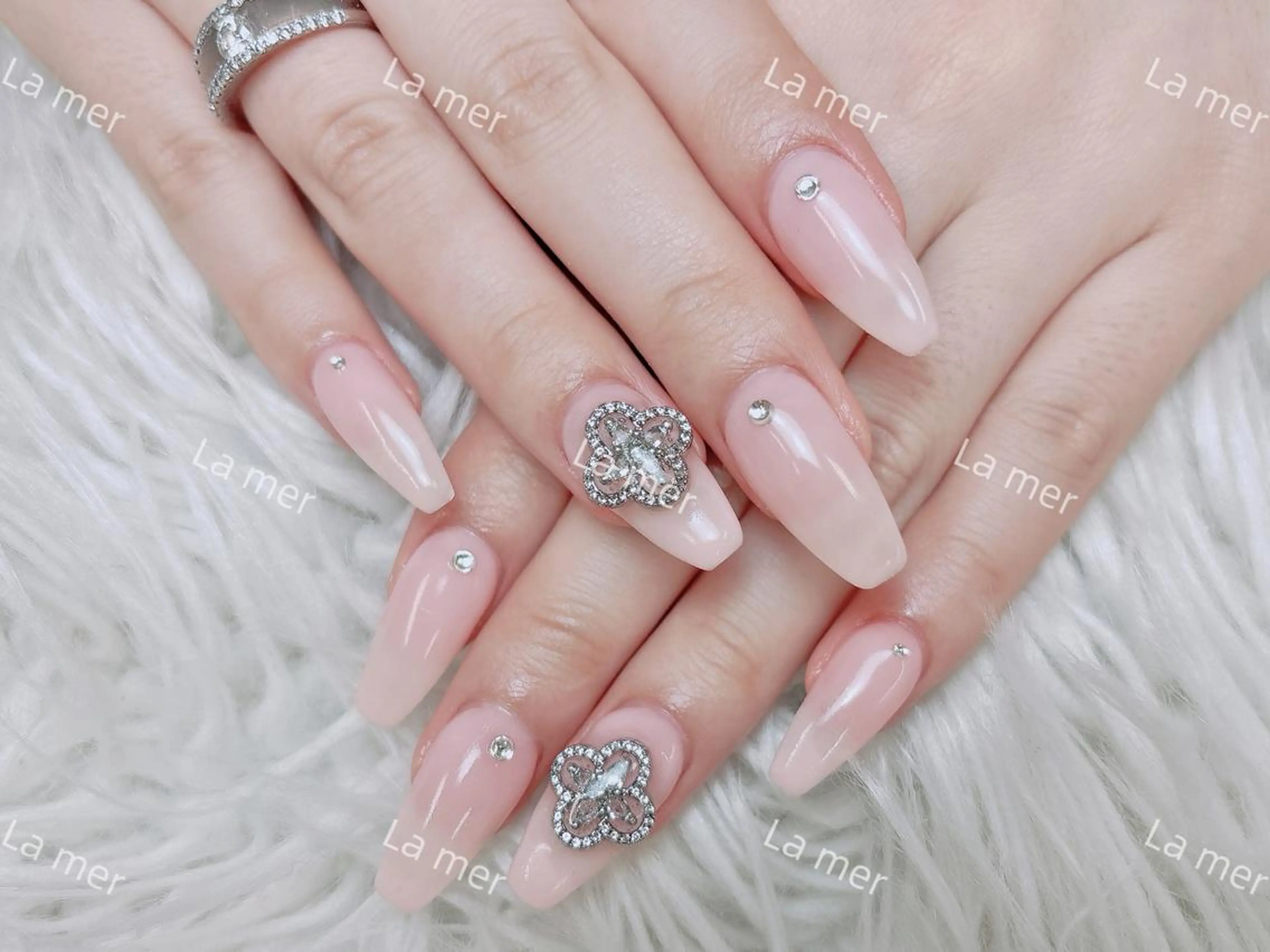 ネイル Feliz nailのネイルデザイン