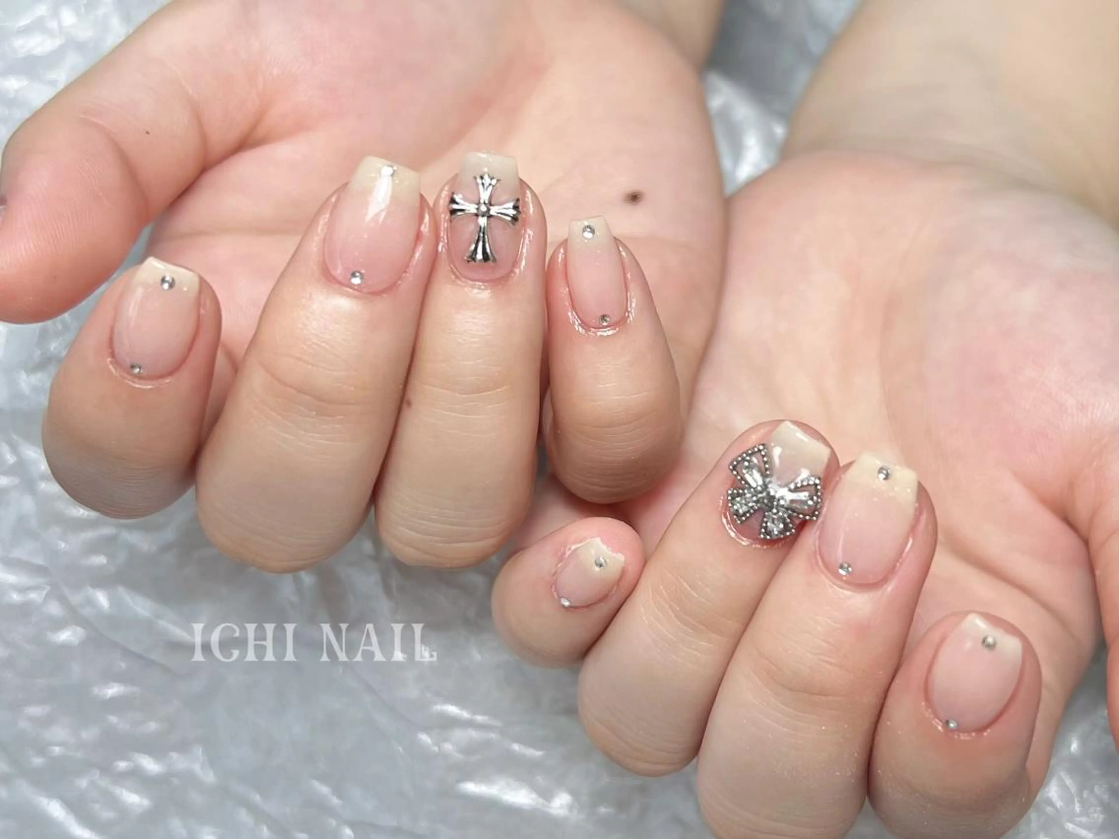 ネイル ハンドネイル 🧚🏻‍♀️ NOHA🎀のネイルデザイン