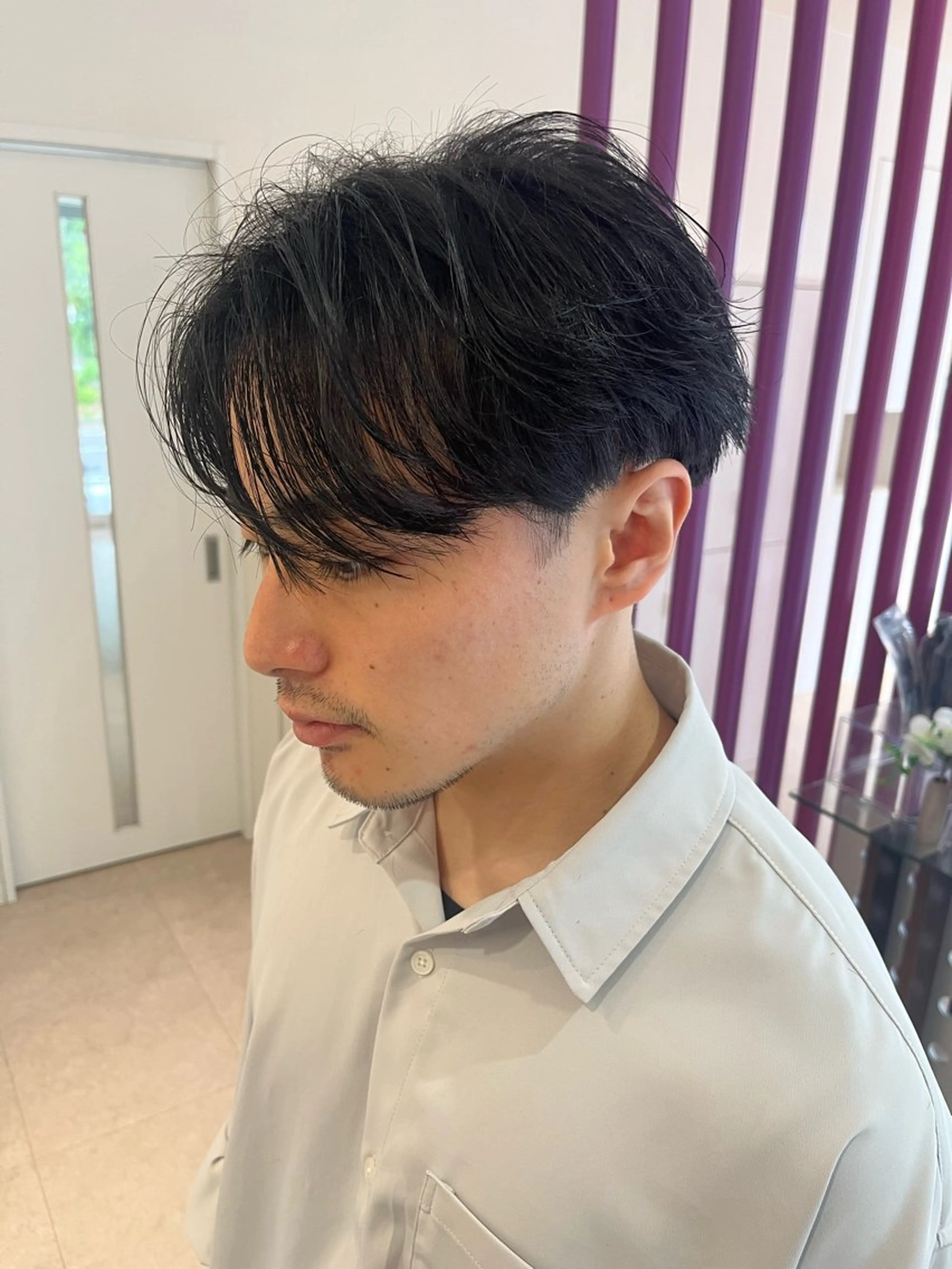 ショート メンズ センターパート カット MAO カラーモデル募集中のヘアスタイル