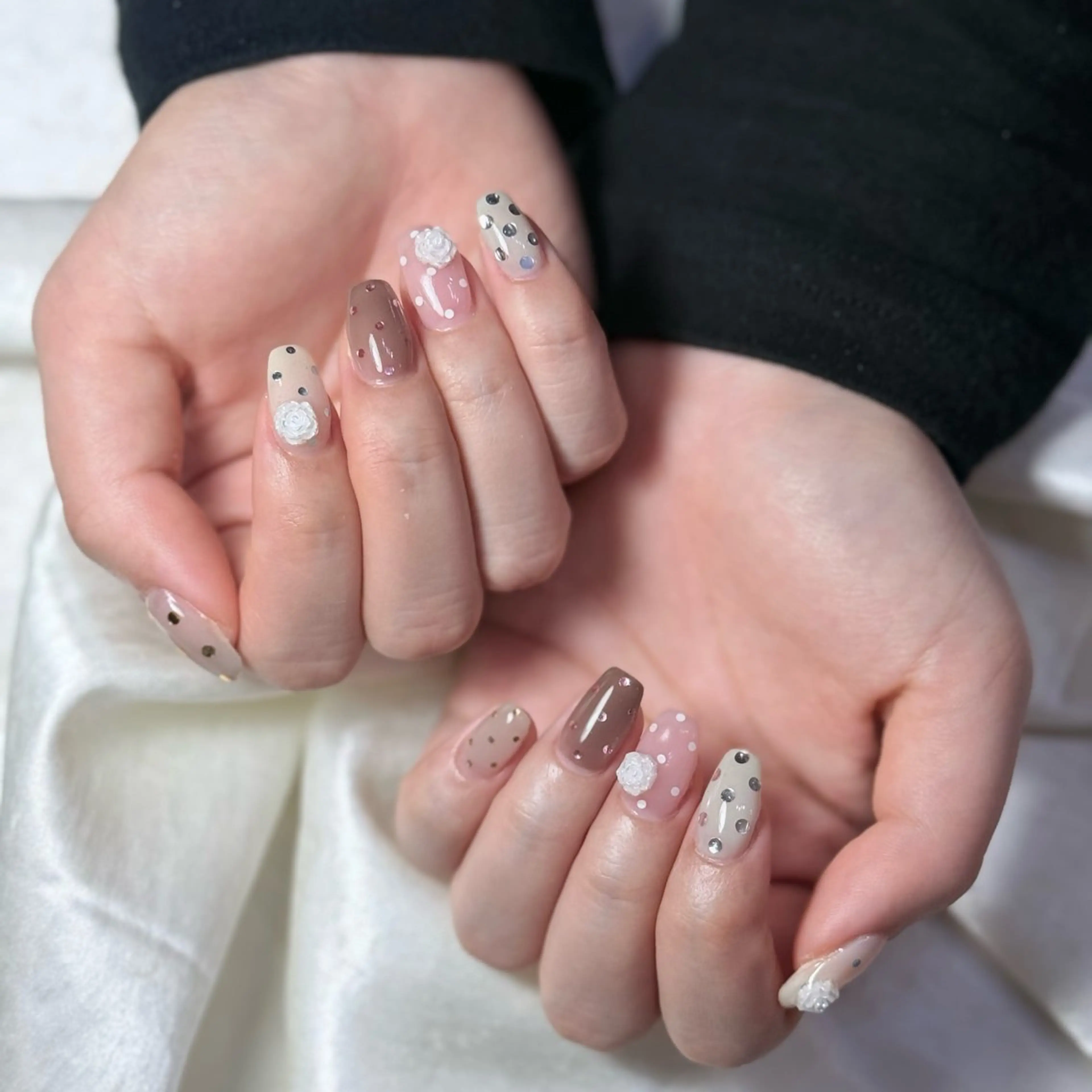 ネイル ハンドネイル elche SHOKOのネイルデザイン