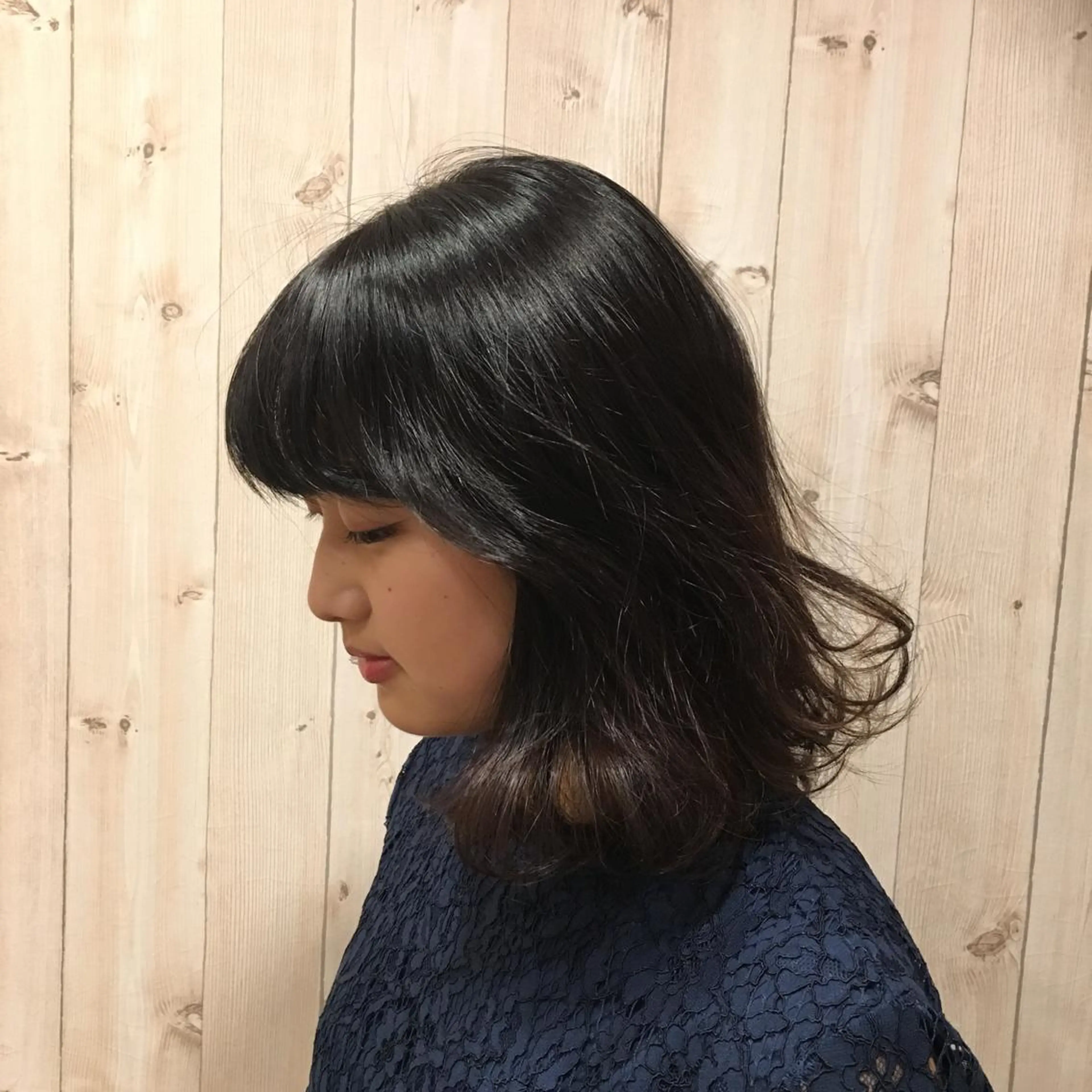 ミディアム カラー ブラウンカラー 井上 日菜乃のヘアスタイル