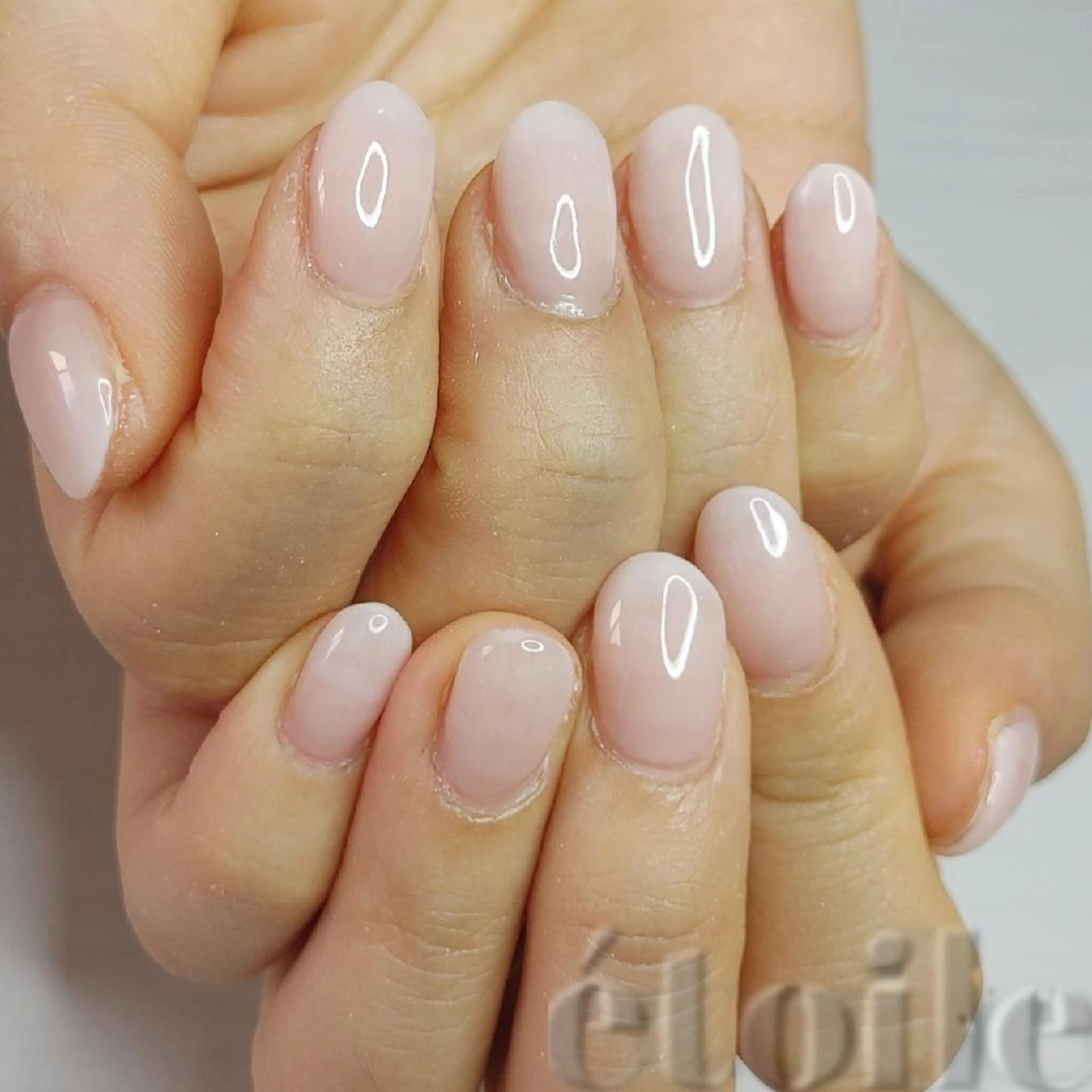 ネイル ホワイト étoile(エトワール)所属・山田 可愛のネイルデザイン