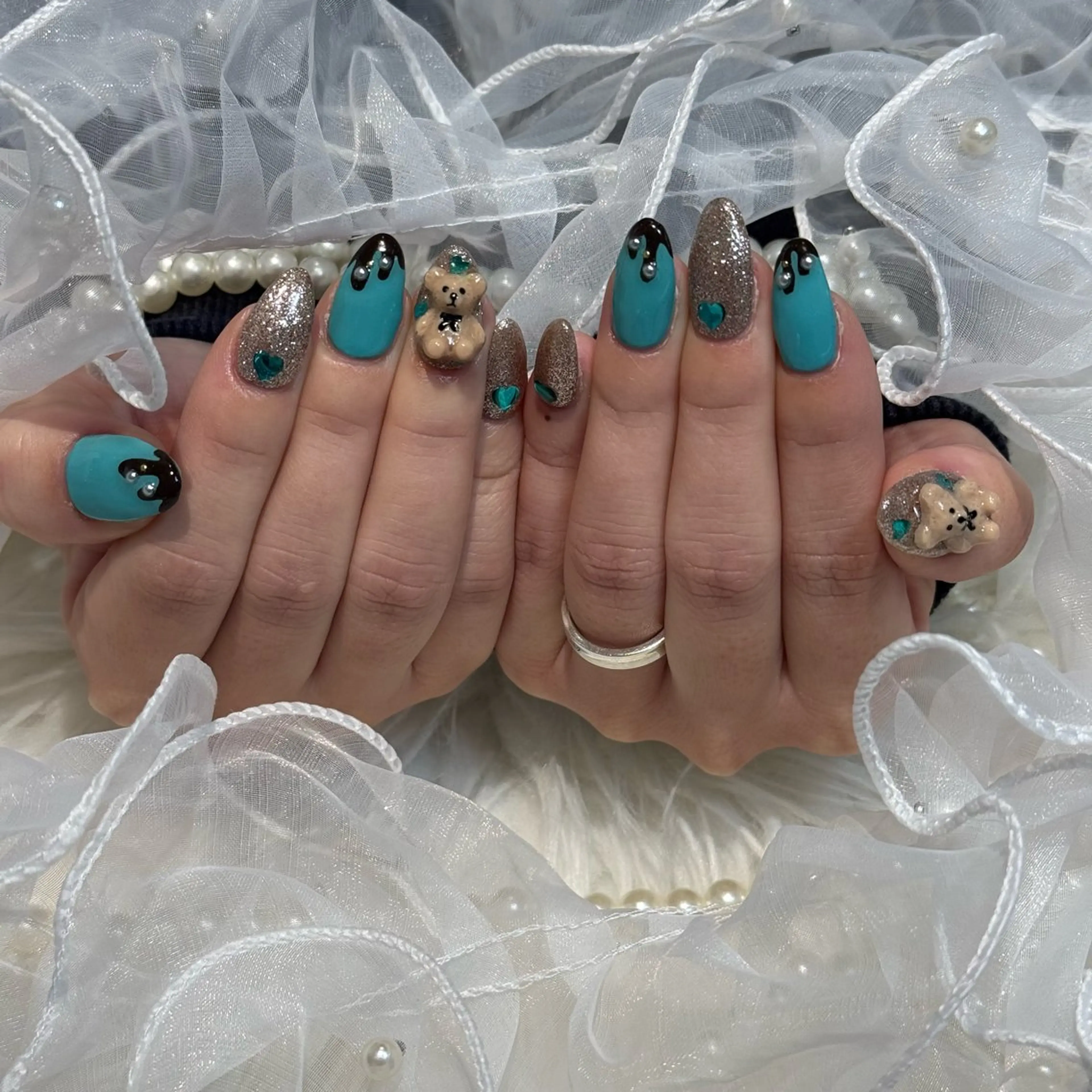 ネイル WISTERIA kozueのネイルデザイン