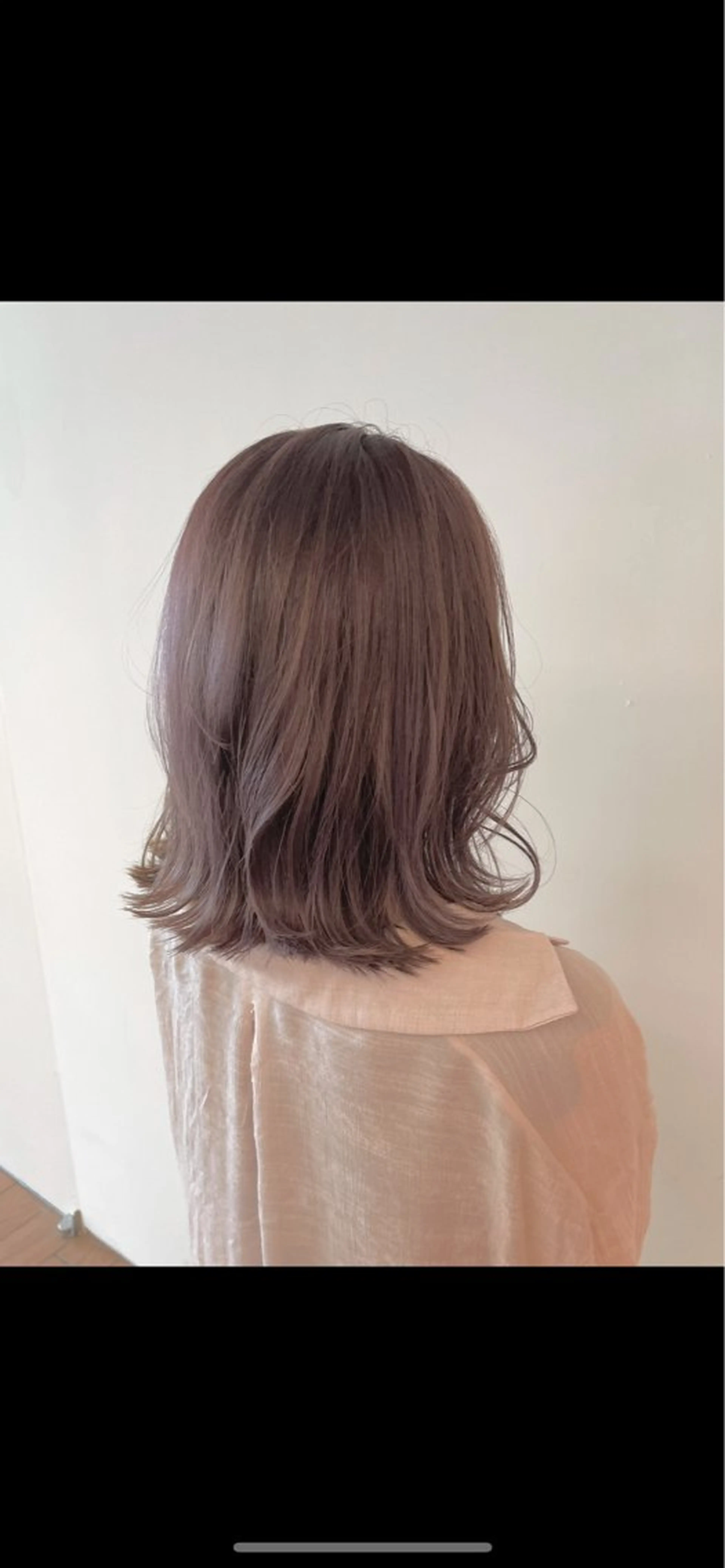 ミディアム レイヤー/ウルフ/ 縮毛矯正/照井友梨のヘアスタイル