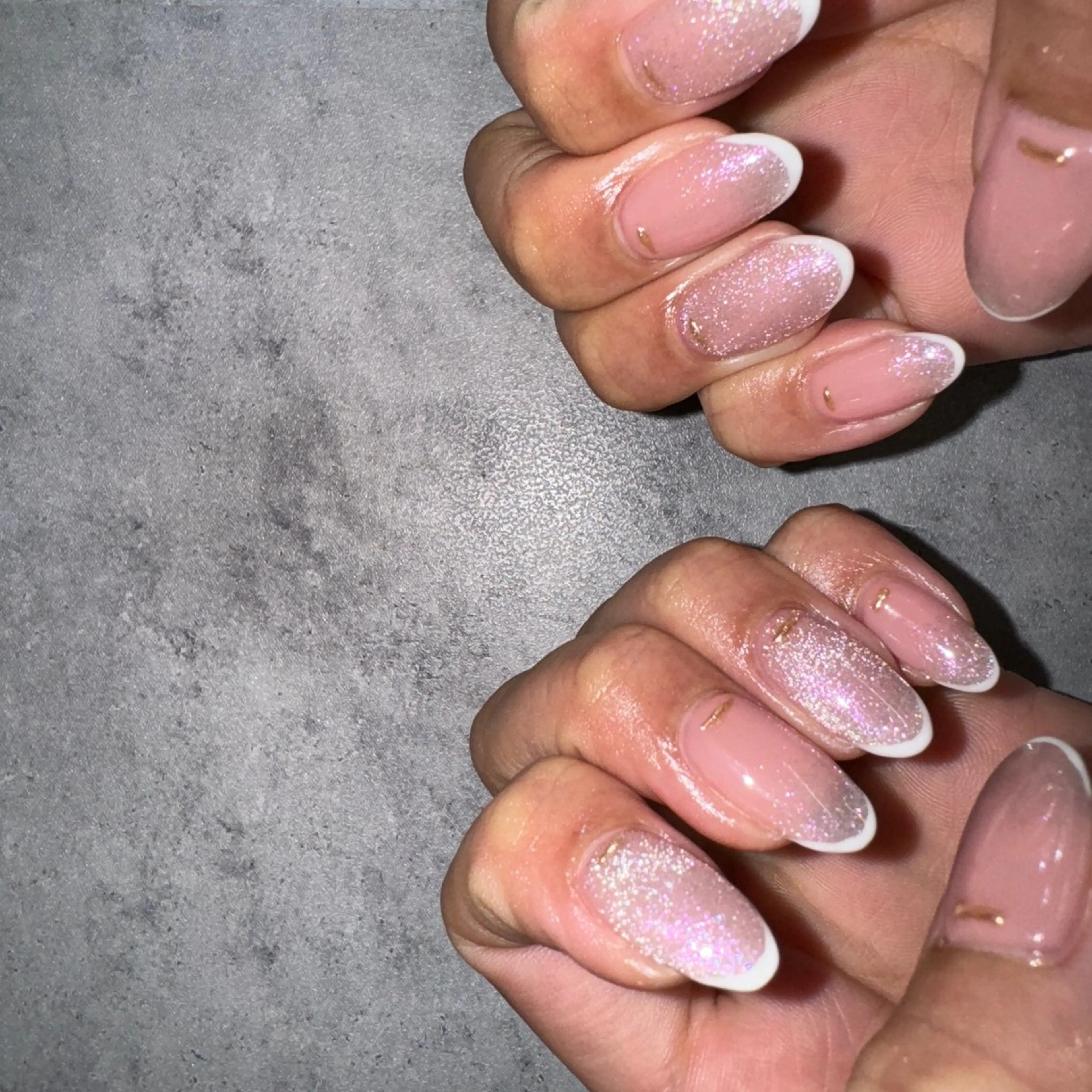 ネイル フレンチネイル グラデーション マグネットネイル マグネットフレンチ ハンドネイル Beauty style +α所属・Memezawa Nanaのネイルデザイン