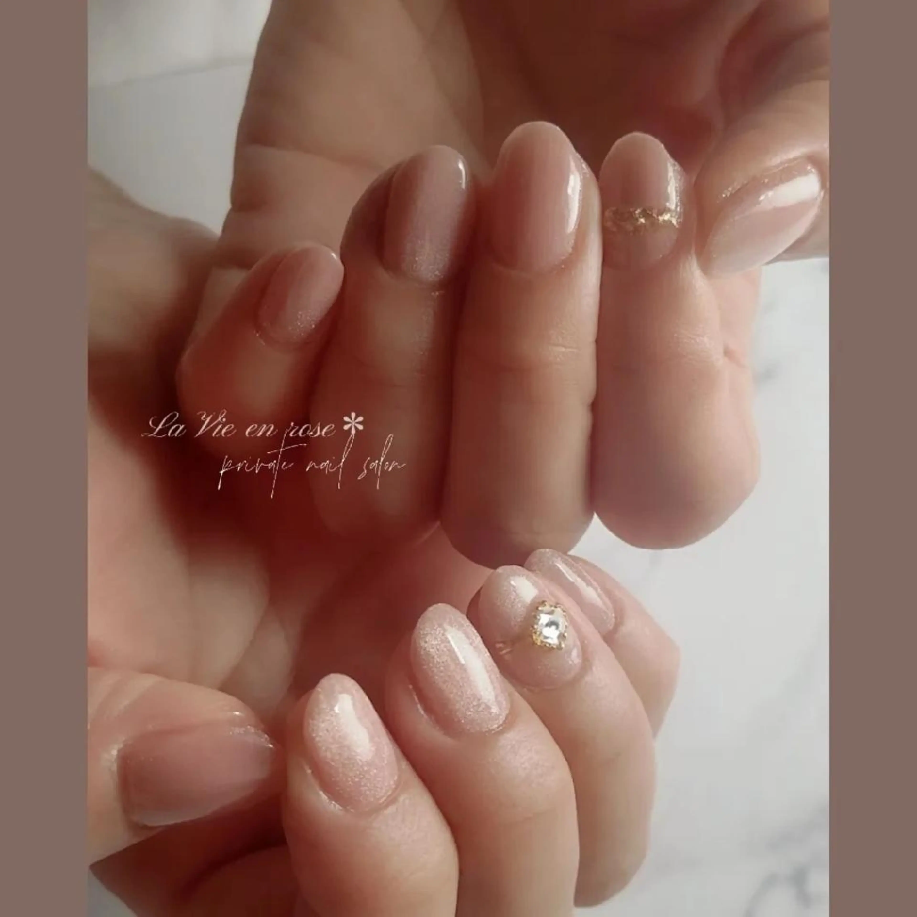 ネイル 入学式 ミラーネイル ラヴィアン ローズのネイルデザイン