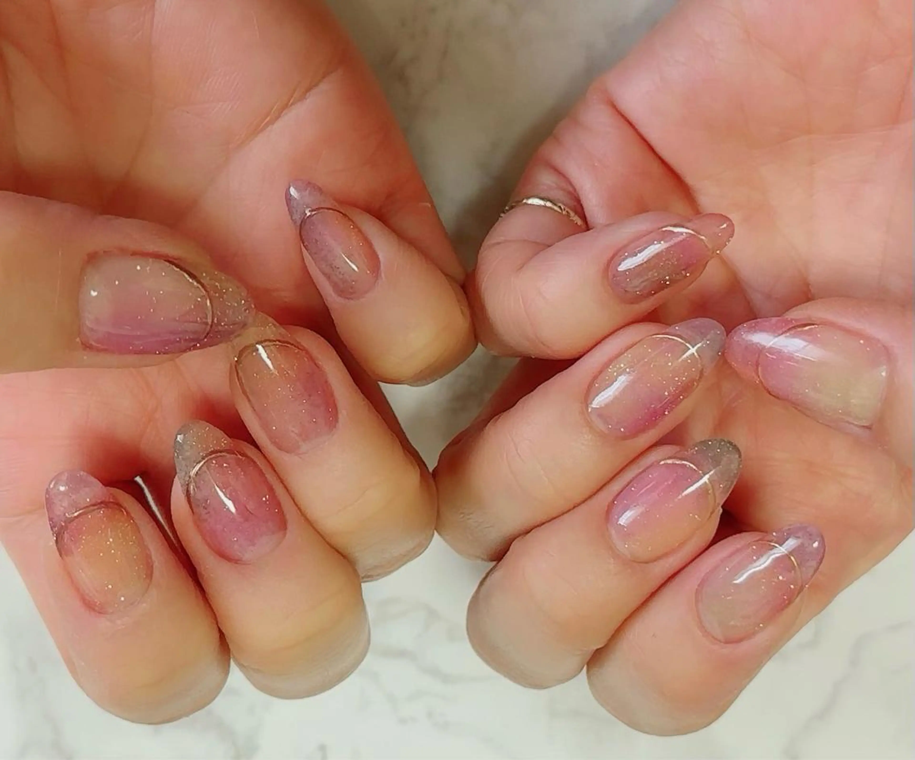 ネイル クリアネイル ジェルネイル atelier chic+のネイルデザイン