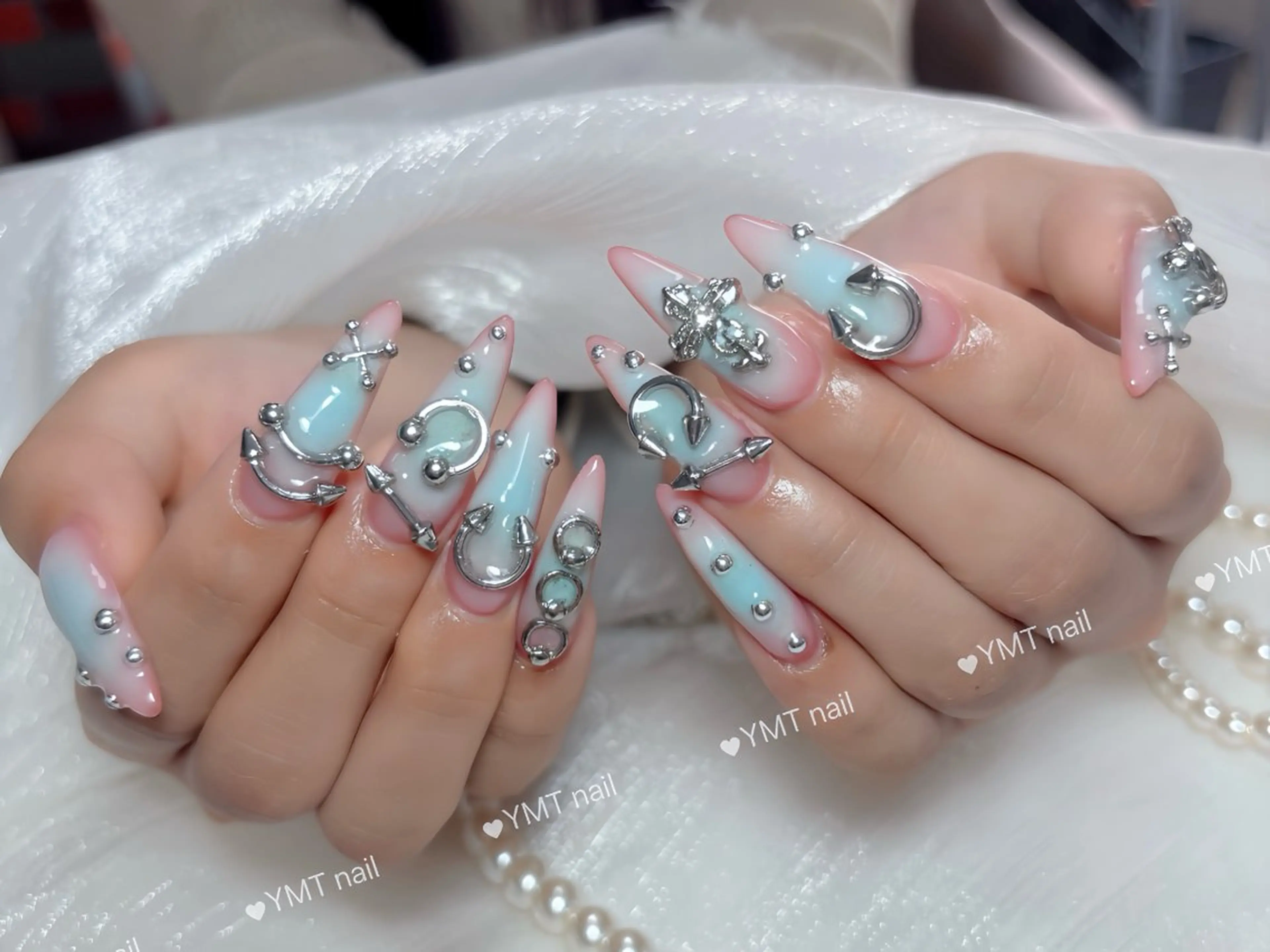 【長さ出し】持ち込み🎀10本アート&パーツ埋め尽くし ❤️‍🔥❤️‍🔥つけ放題の写真