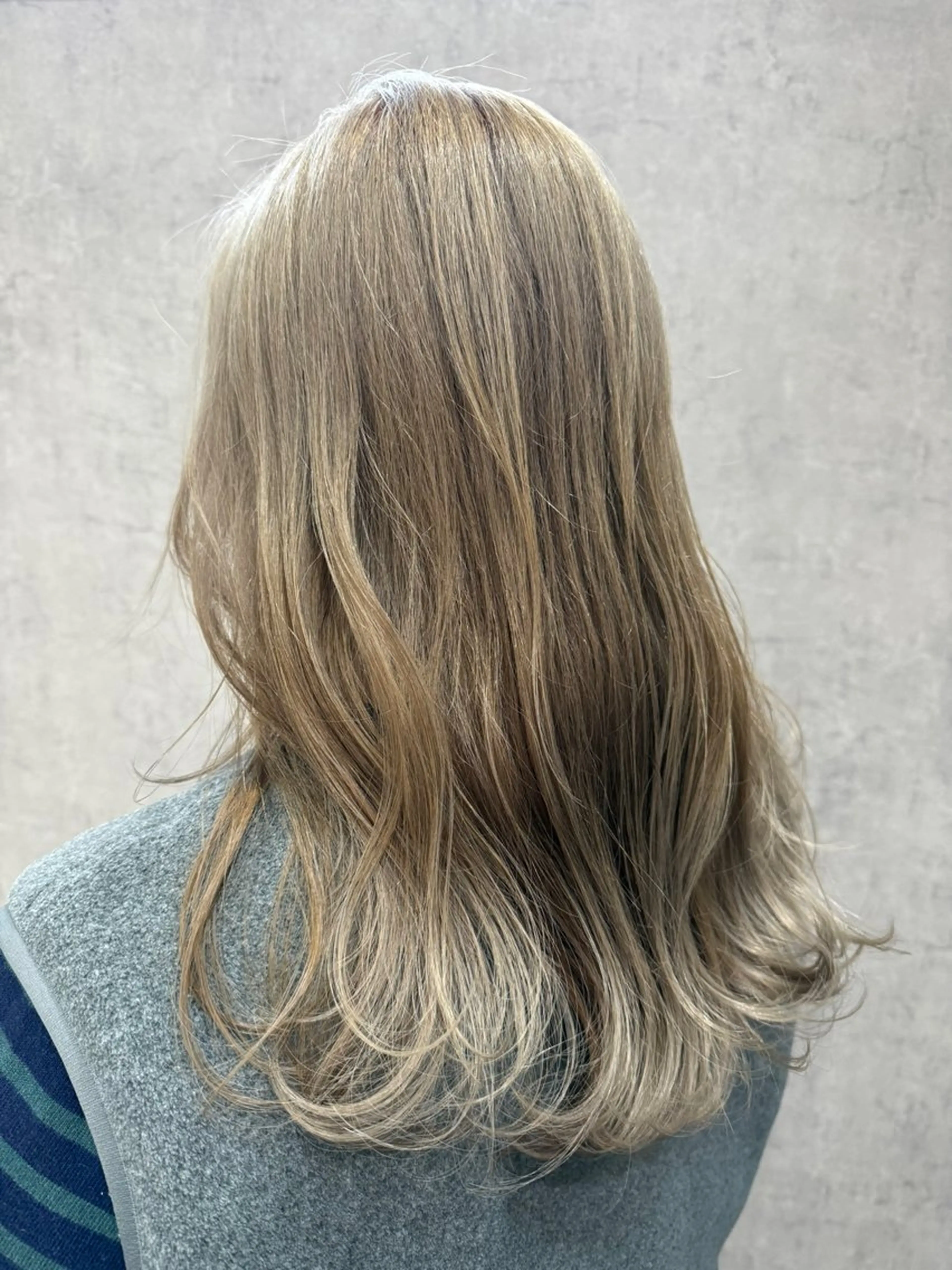 セミロング カラー Glad   中嶋 政文のヘアスタイル