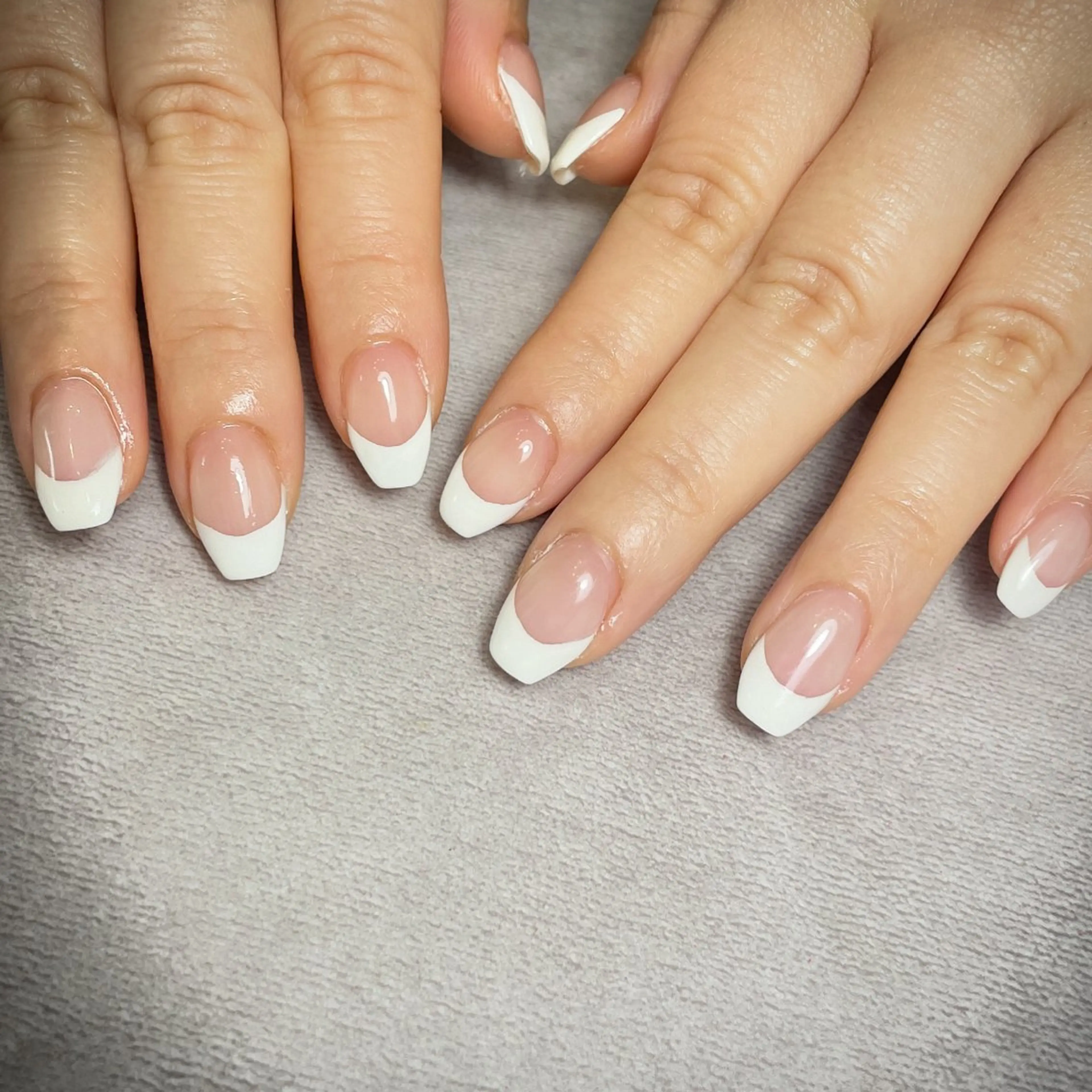 ネイル フレンチネイル ハンドネイル K Harukaのネイルデザイン