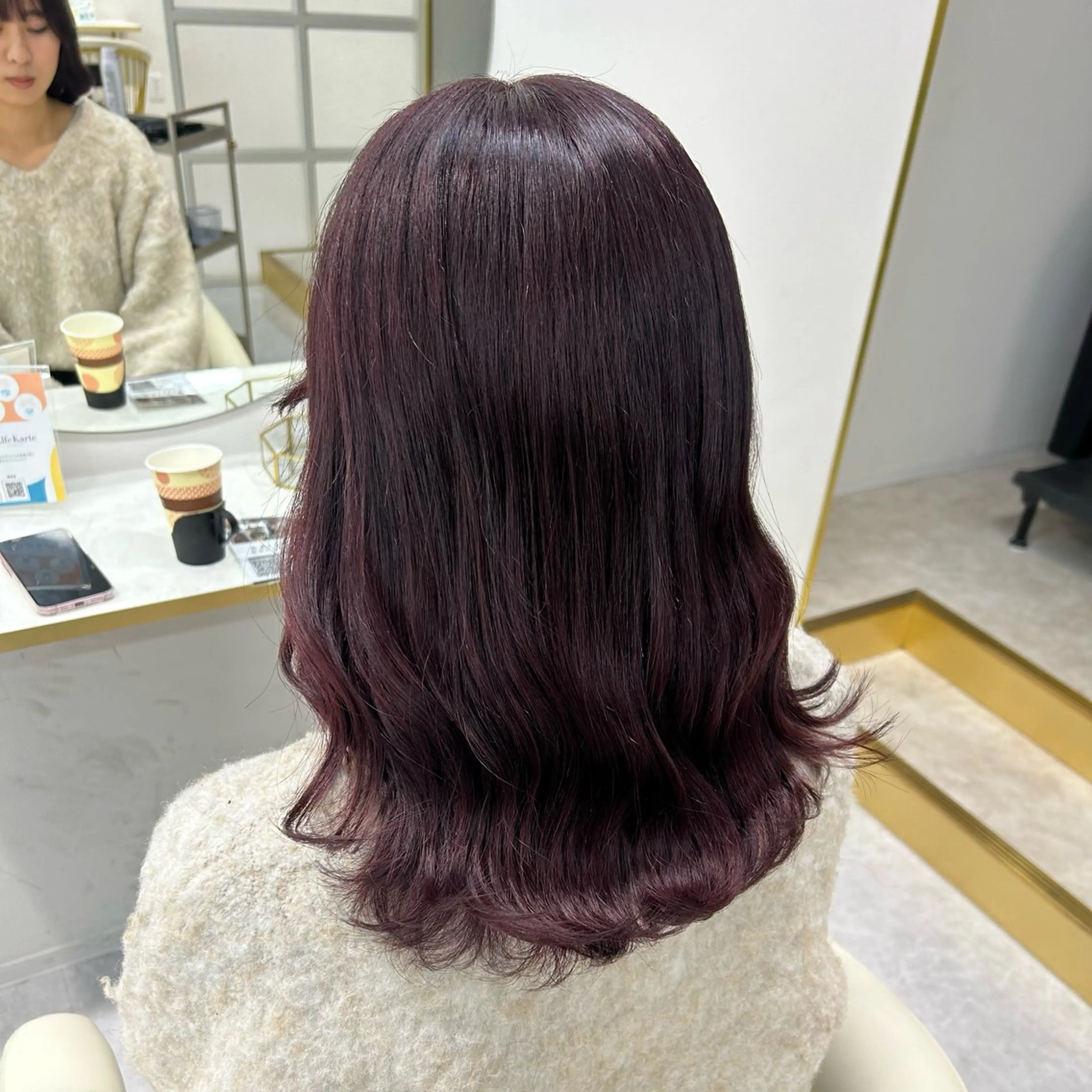 カラー 暖色カラー🪷 オタク美容師🎶のヘアスタイル