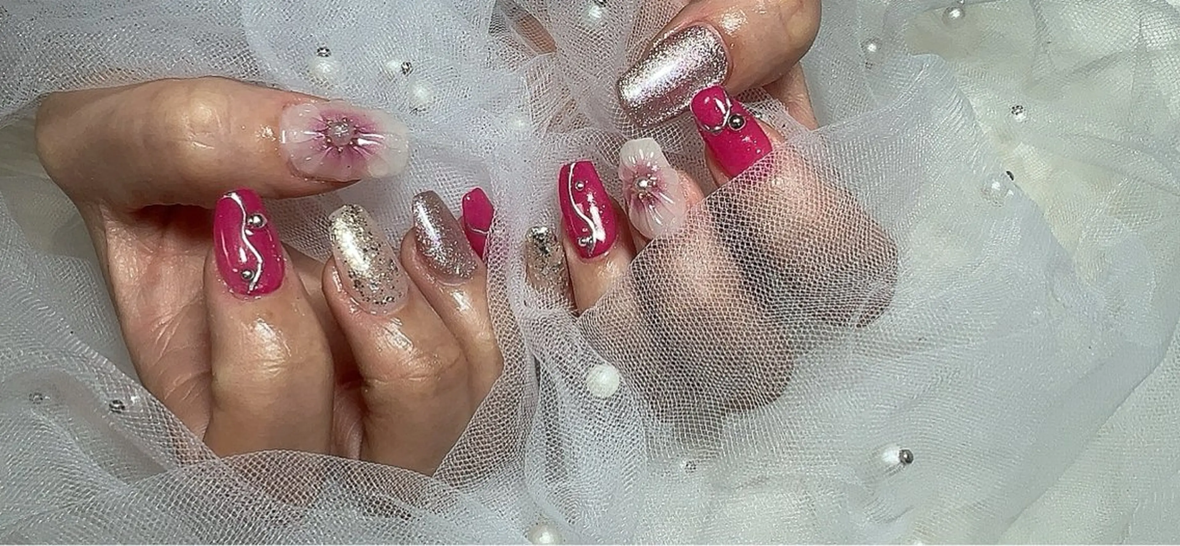 ネイル チークネイル Mimi Nailのネイルデザイン