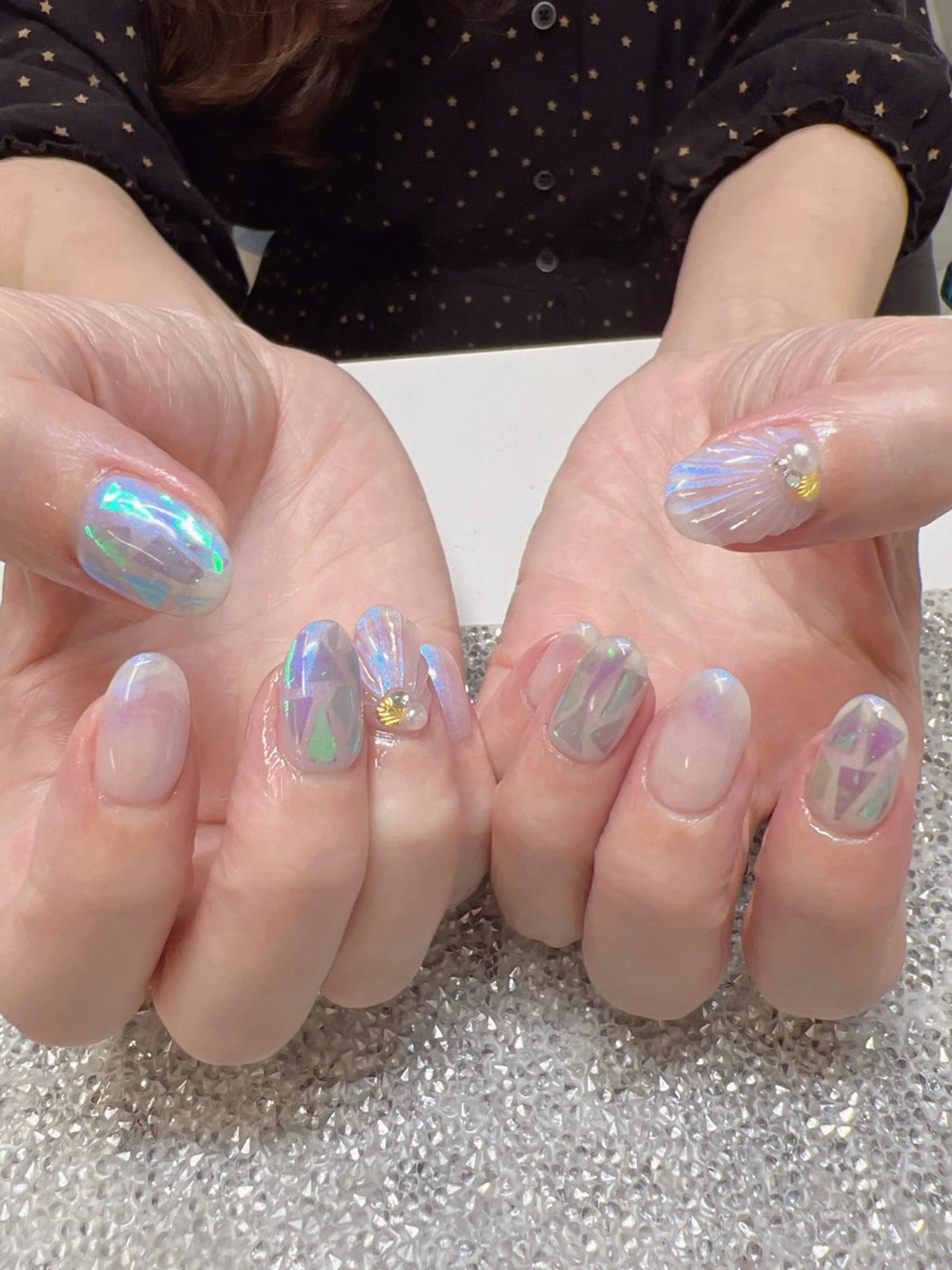 ネイル ガレンドウ 白澤 愛子のネイルデザイン