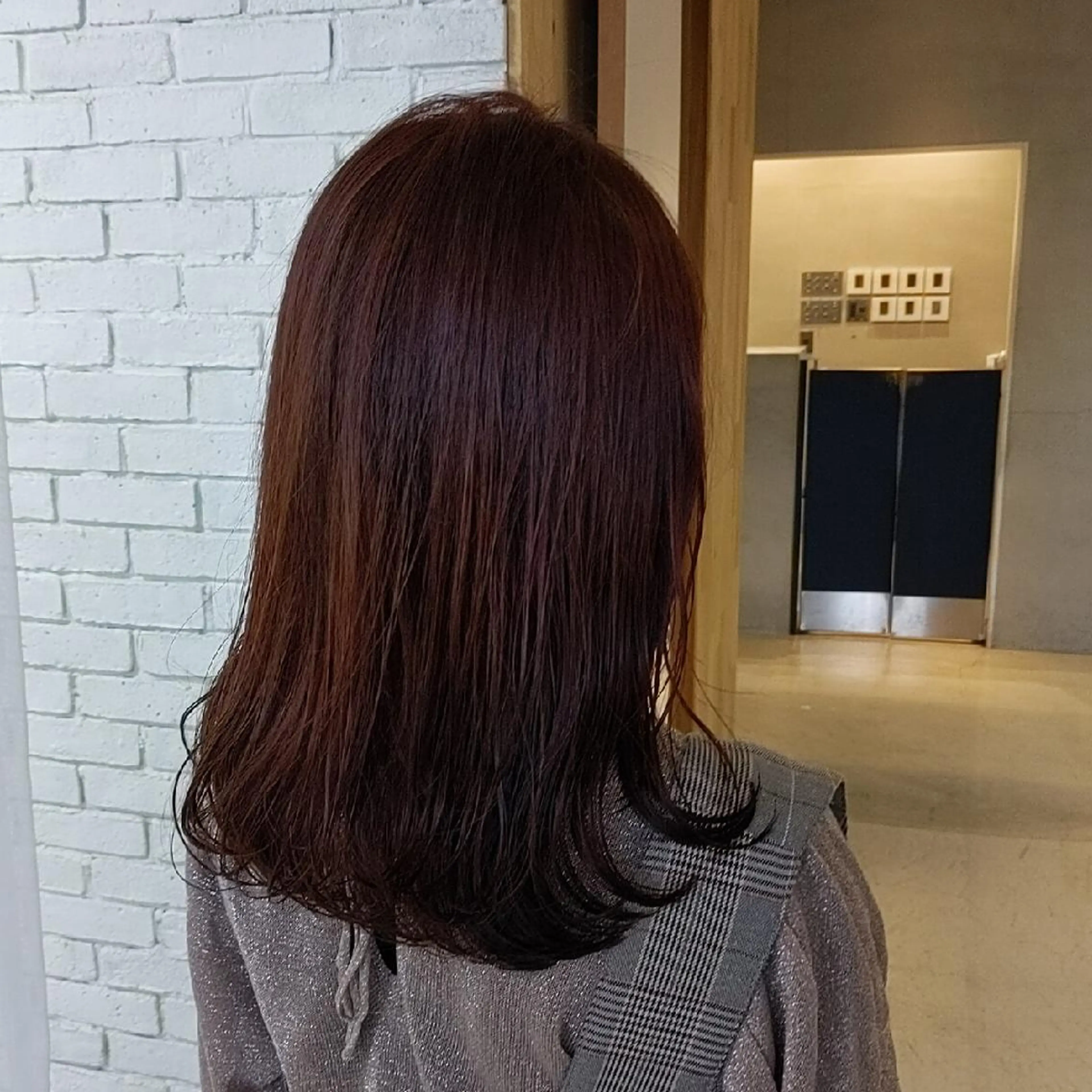 ミディアム nameless髪質 改善ブリーチ心斎橋のヘアスタイル