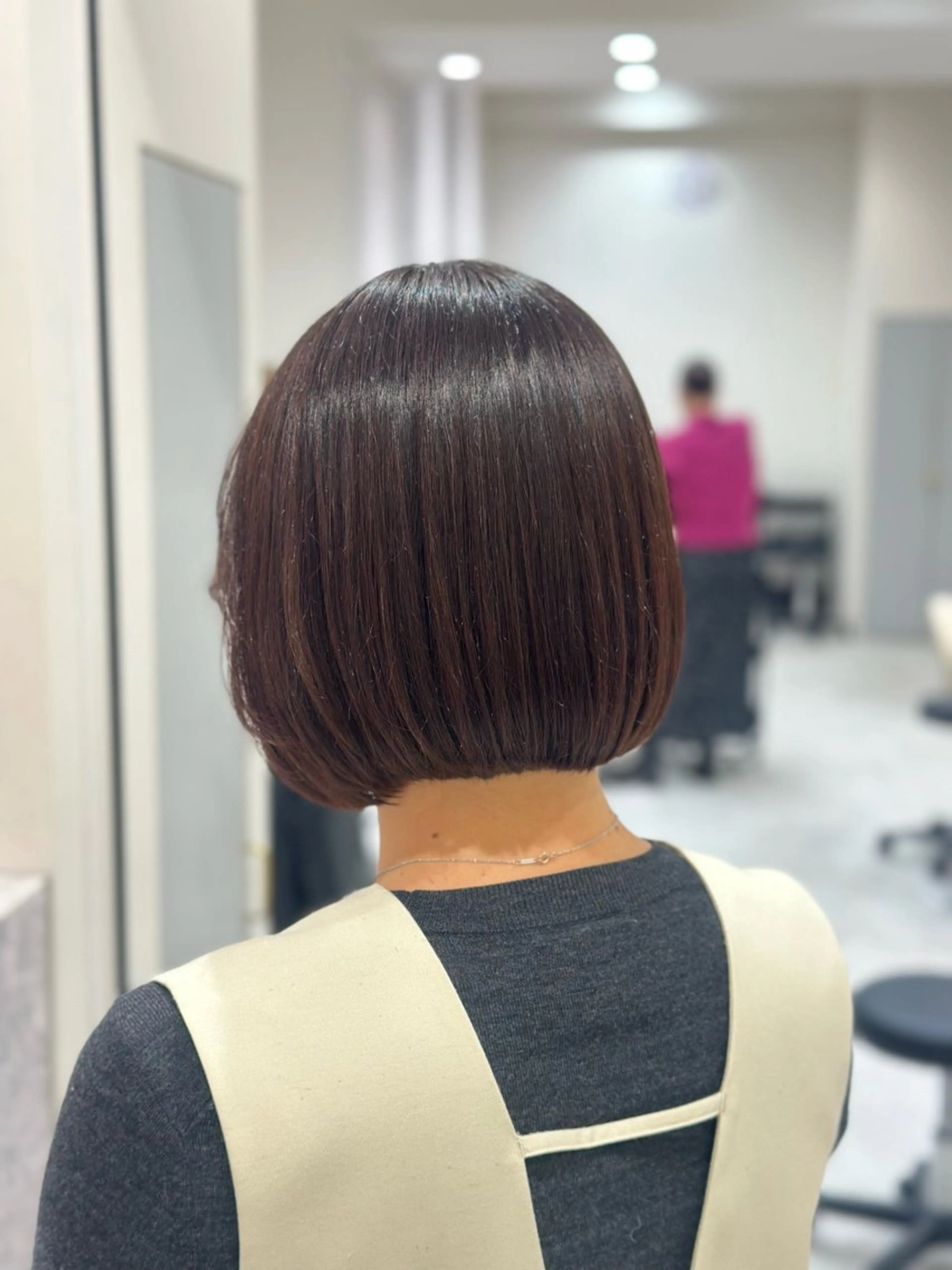 ショート カラー カット ヘアカラー トリートメント 韓国レイヤー✨ yasuko銀座のヘアスタイル