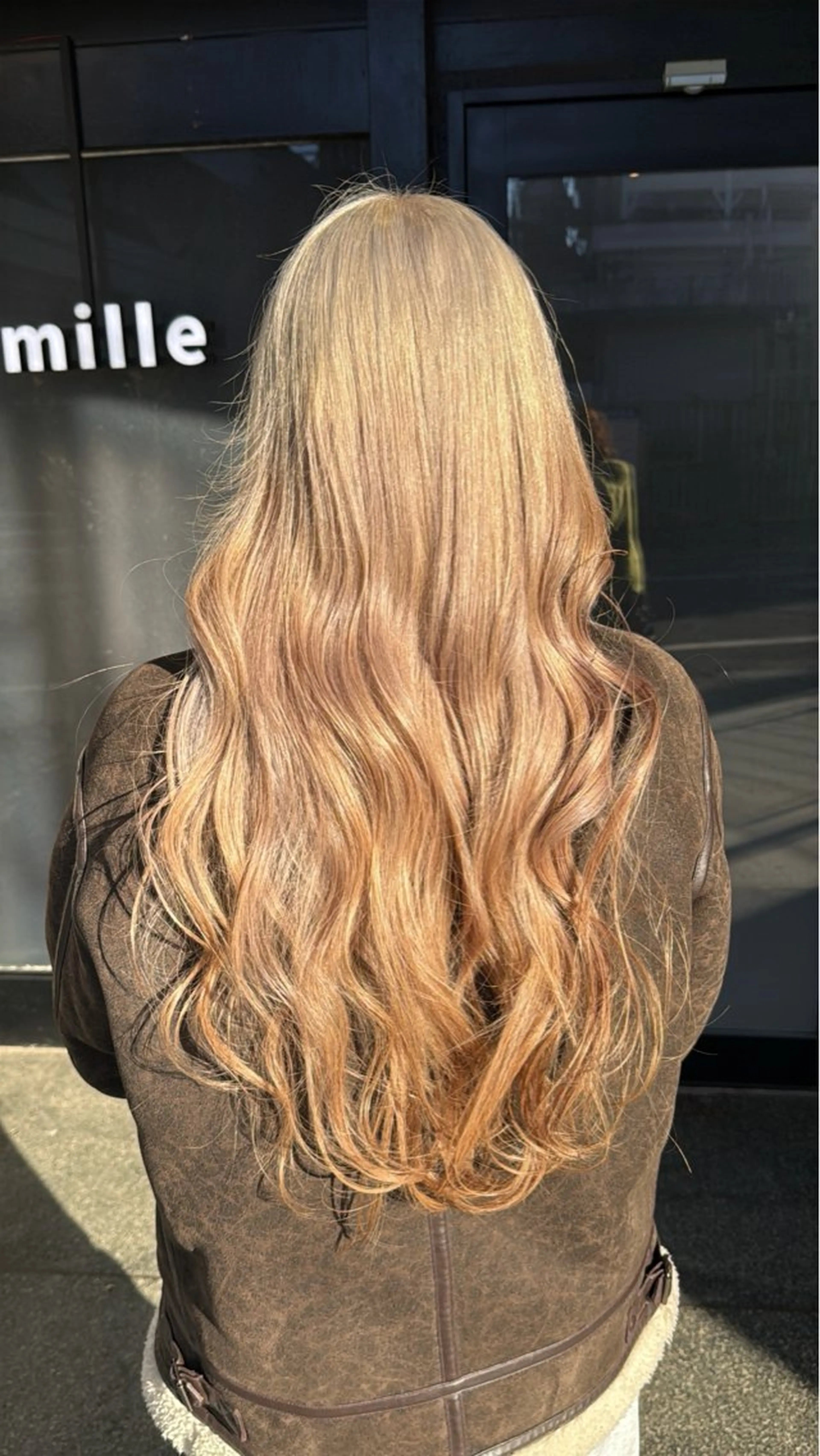 ロング カラー カット ヘアカラー トリートメント 透明感カラー/パーマ 🌀アオノのヘアスタイル