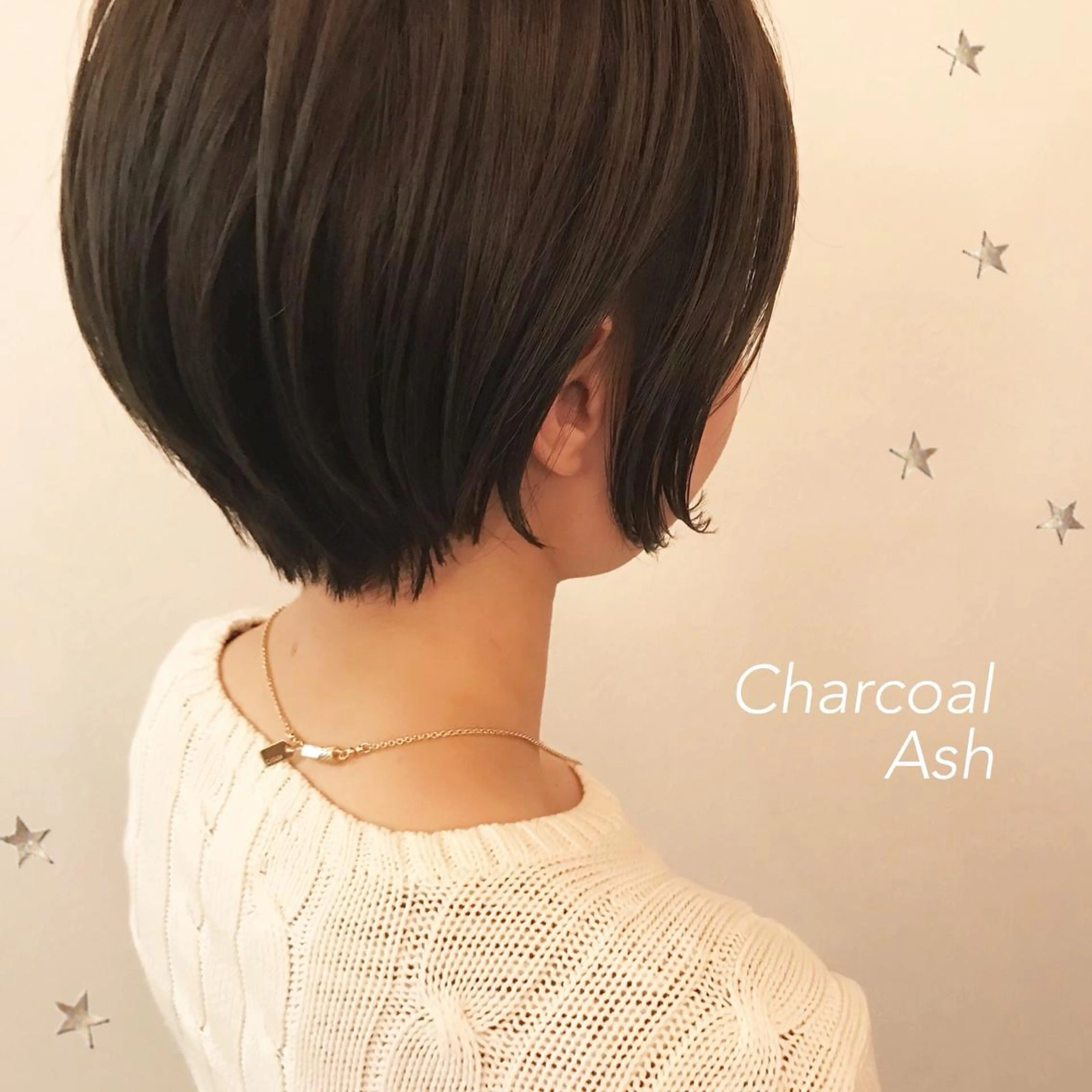 ショート カラー 市川 千夏のヘアスタイル