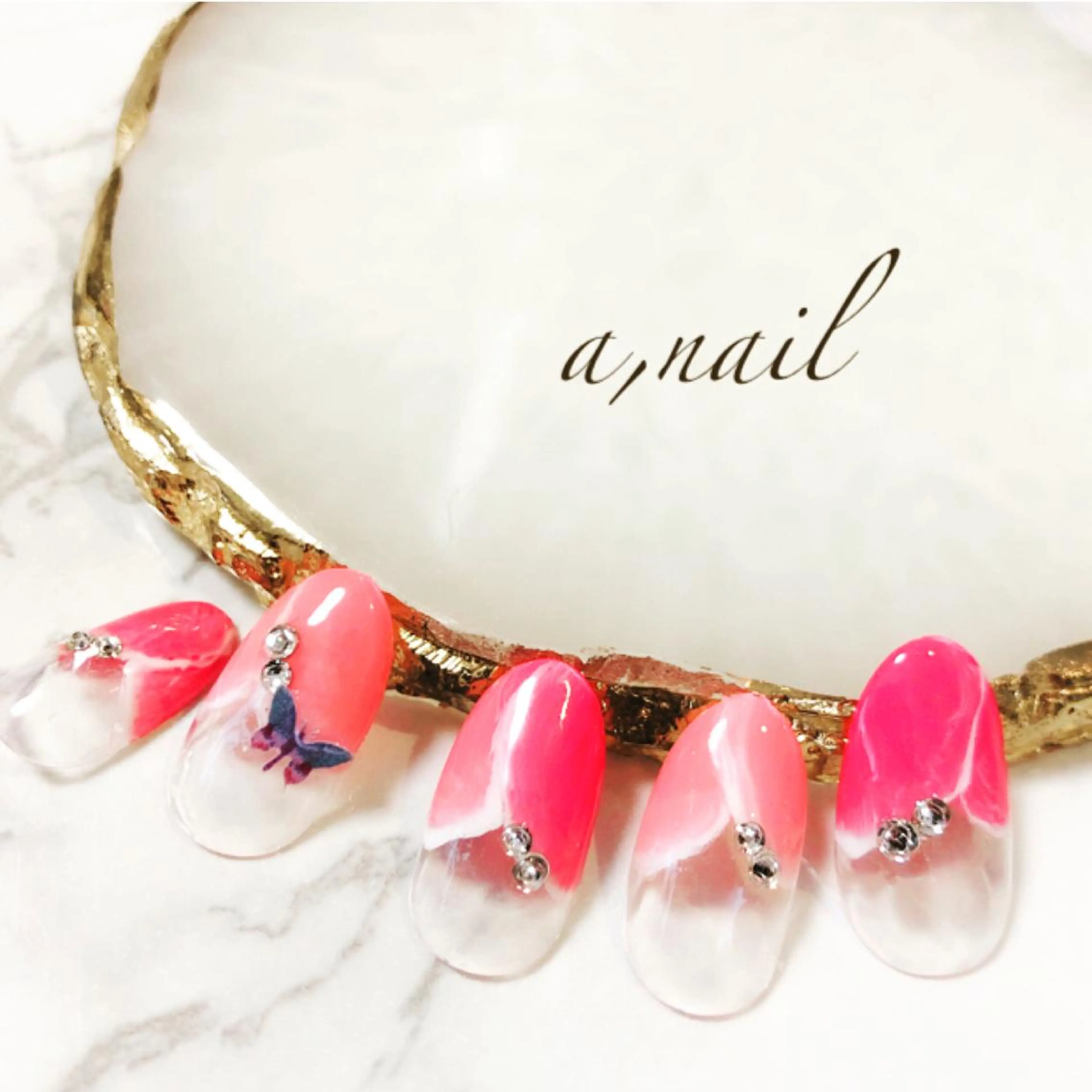 ネイル フットネイル ジェルネイル グラデーション ラメ(グリッター) ラメグラデーション ハンドネイル ネイルサロン エーネイルのネイルデザイン