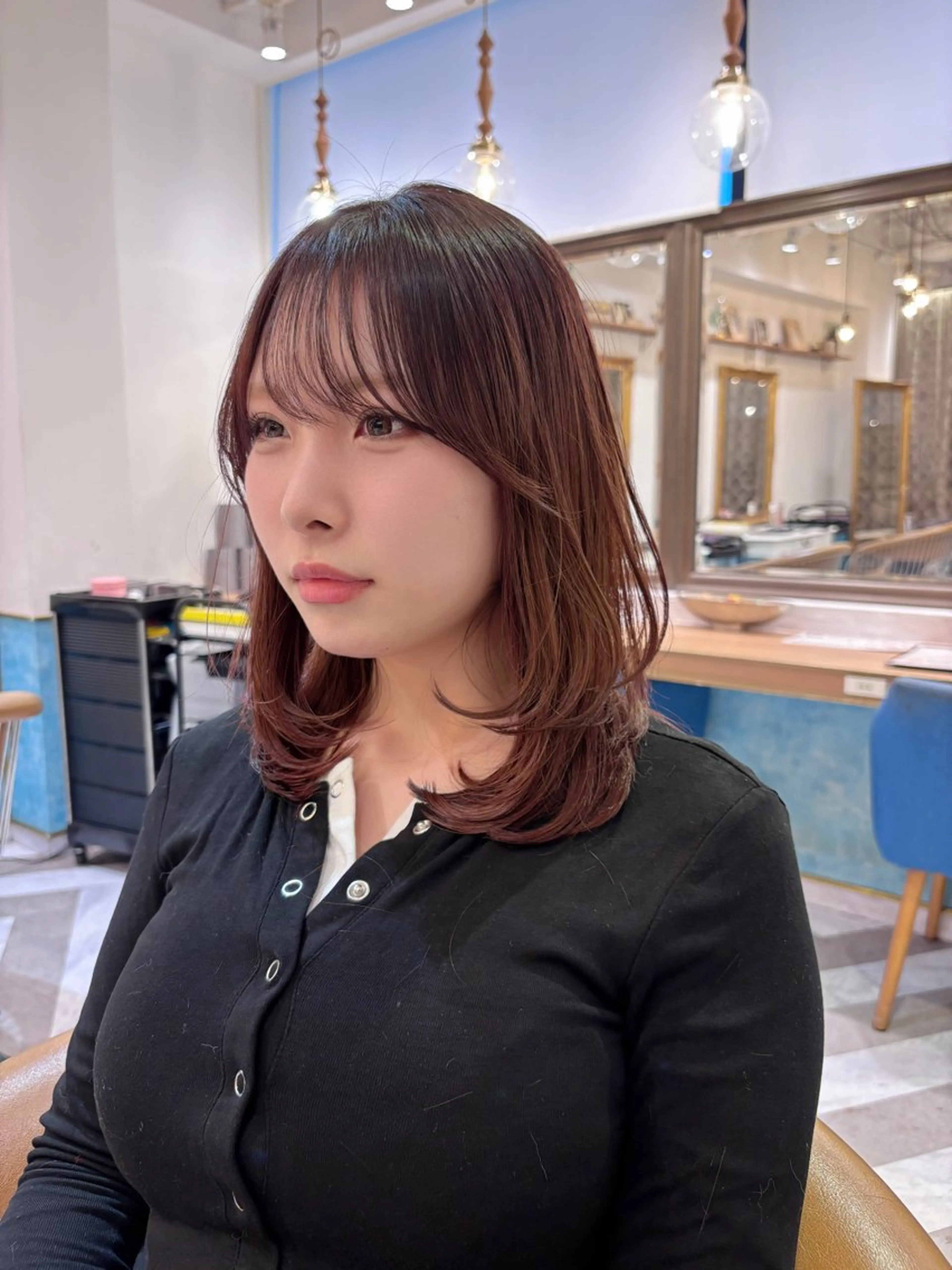 ミディアム カット ヘアカラー トリートメント ♥韓国レイヤー/透明 感カラー/目黒慎太郎のヘアスタイル