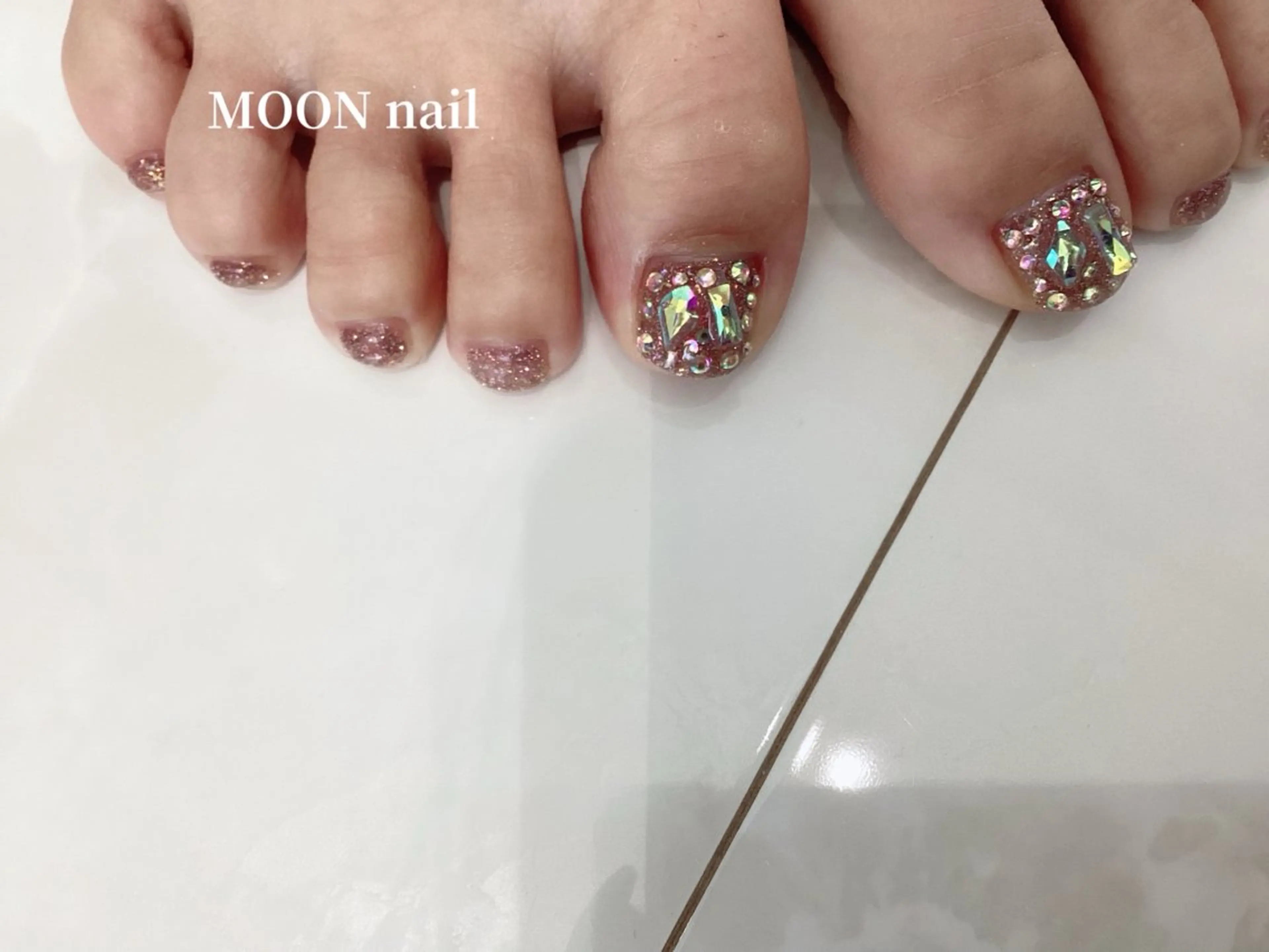 ネイル フラッシュネイル フットネイル 浦添 MOON  nailのネイルデザイン