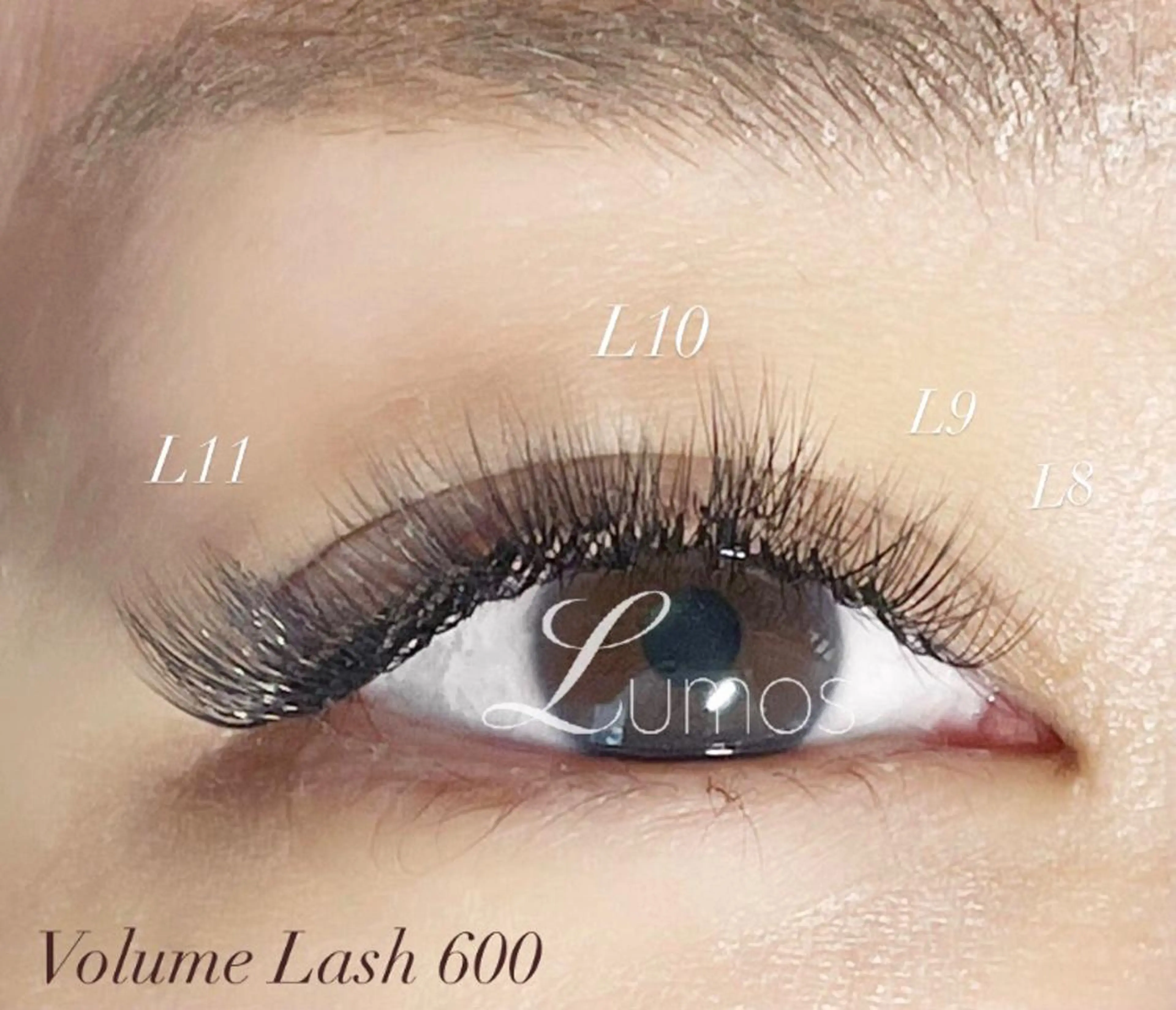 マツエク・マツパ ボリュームラッシュ マツエク Lumos nail&eyelash所属・Lumos Ayakaのマツエク・マツパデザイン