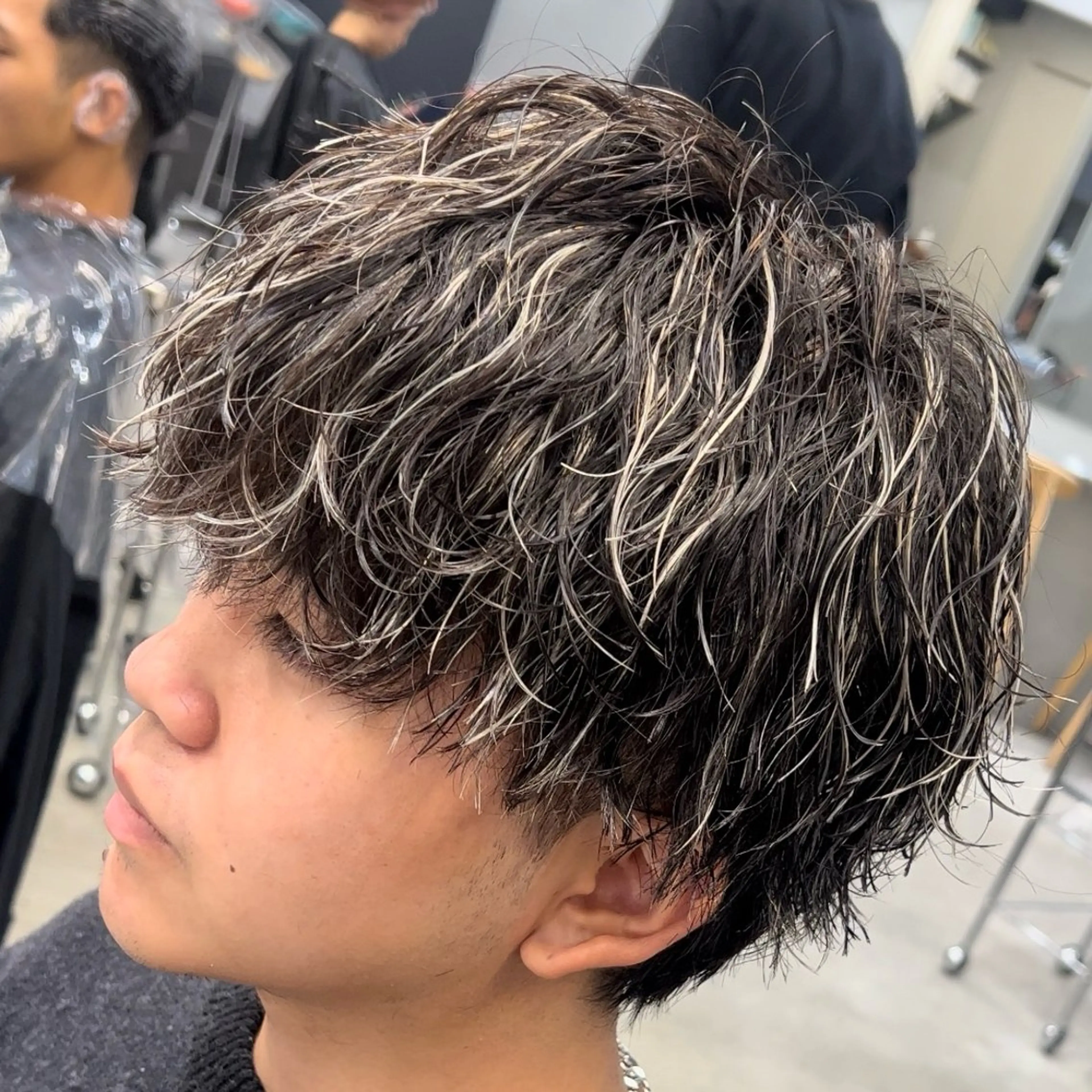 ミディアム カラー ヘアアレンジ メンズ fifth 石川 凪のヘアスタイル