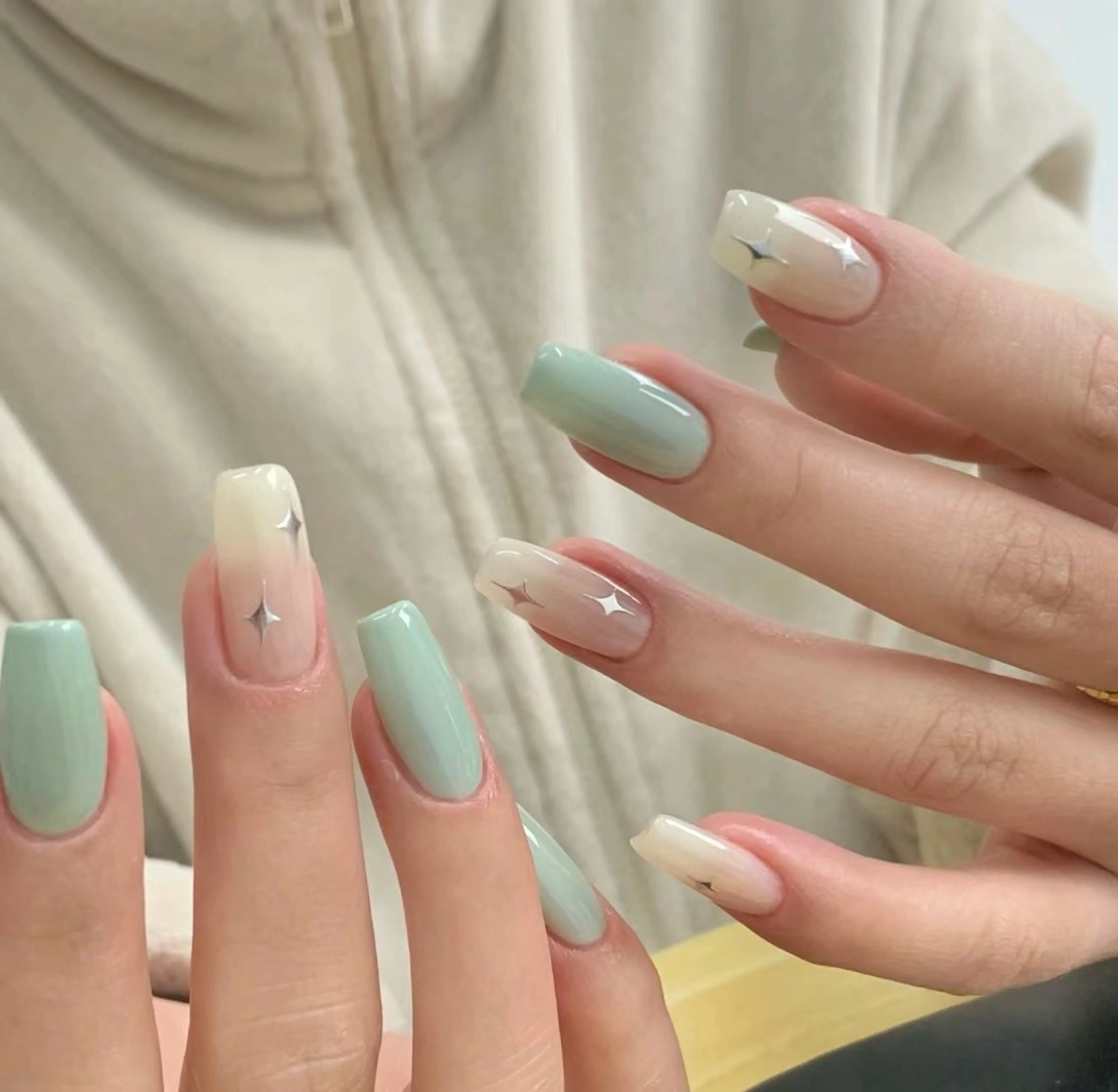 ネイル ハンドネイル ハンドケア UniqueNail さとみのネイルデザイン