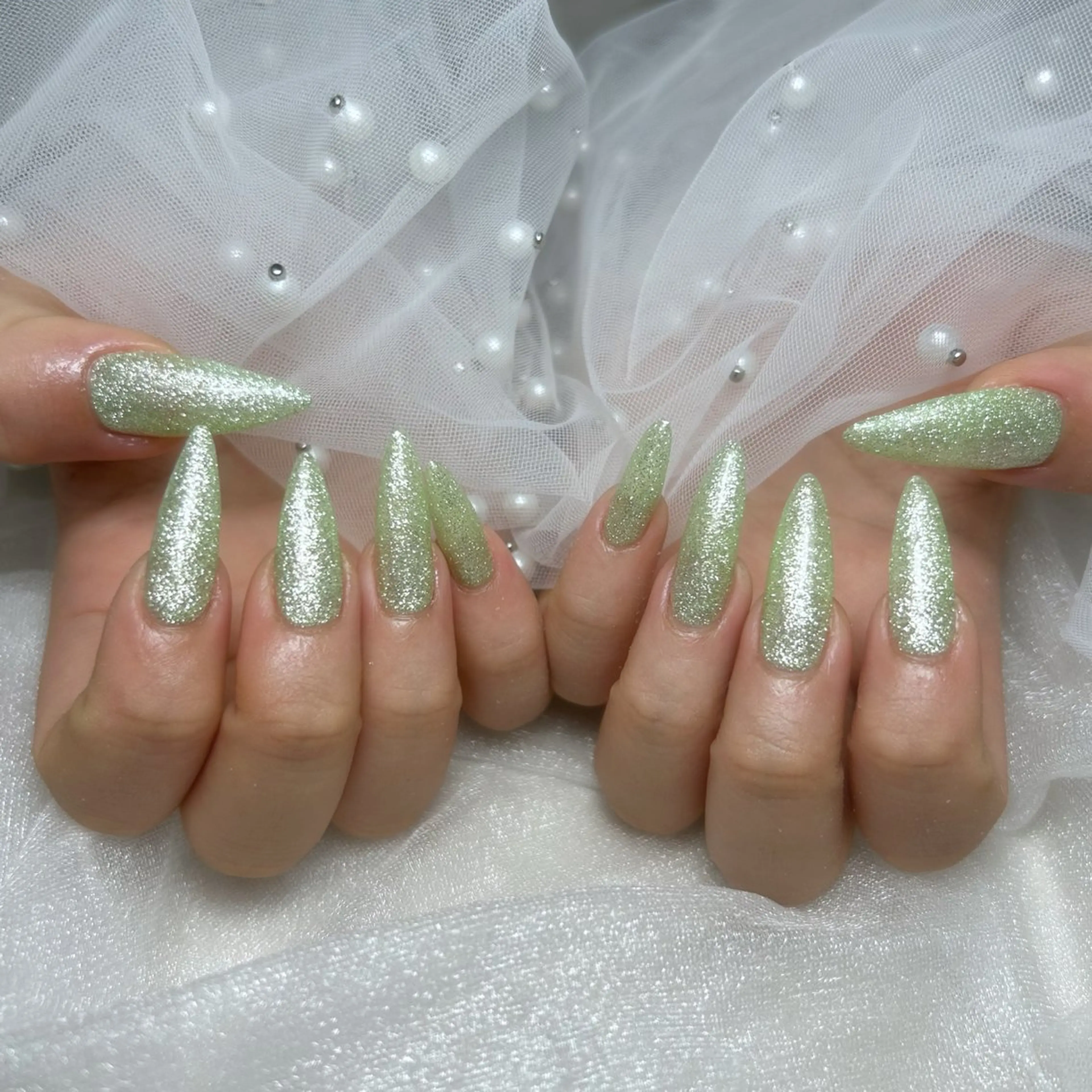 ネイル フラッシュネイル ラメ(グリッター) ロングネイル ワンカラーネイル ハンドネイル La suzuran 上前津店 森本のネイルデザイン