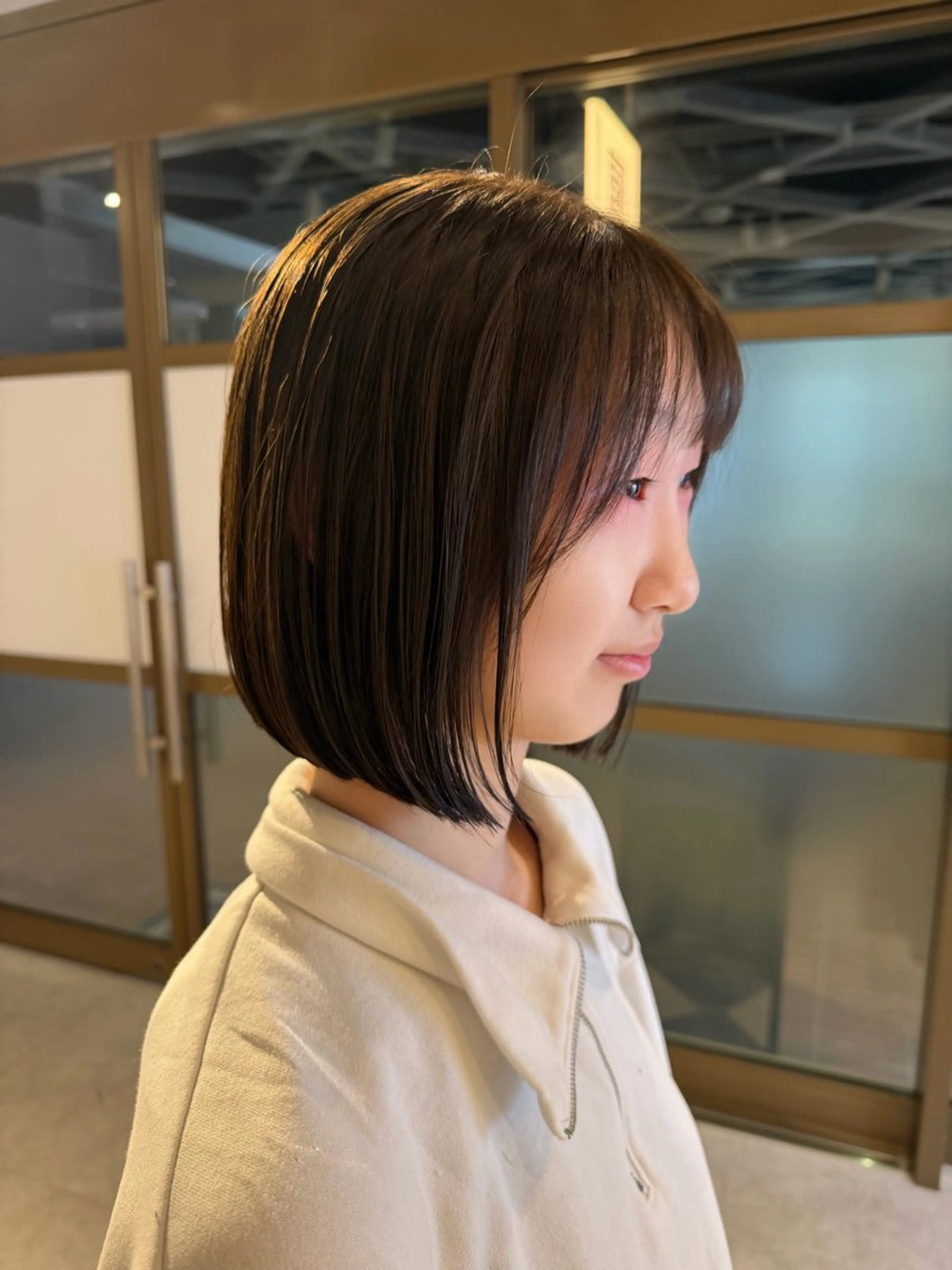 ショート ボブ カット ヘアカラー balance.三宅 星哉のヘアスタイル