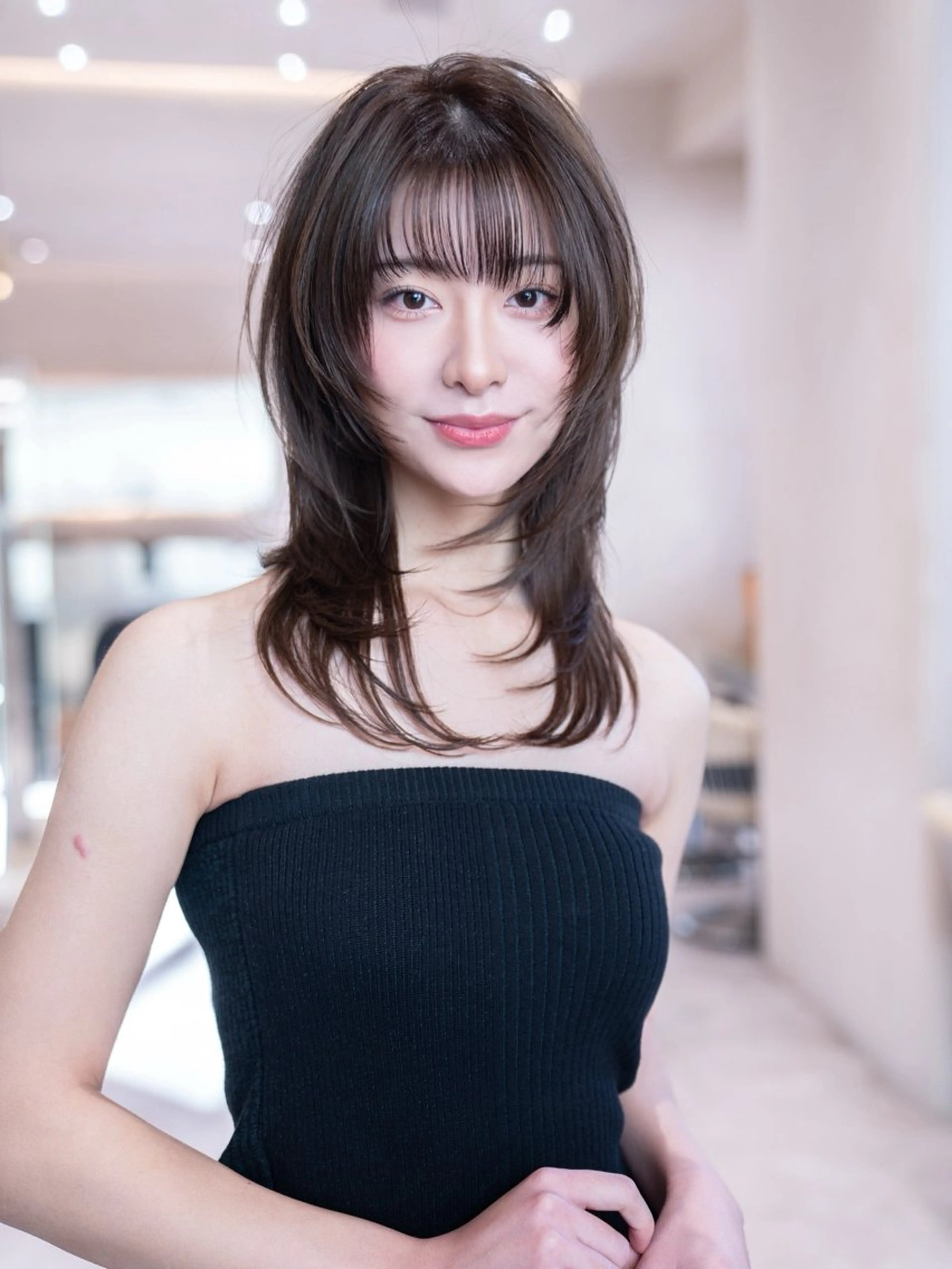 ミディアム カット ヘアカラー トリートメント レイヤー似合わせ 透明感カラーりきやのヘアスタイル