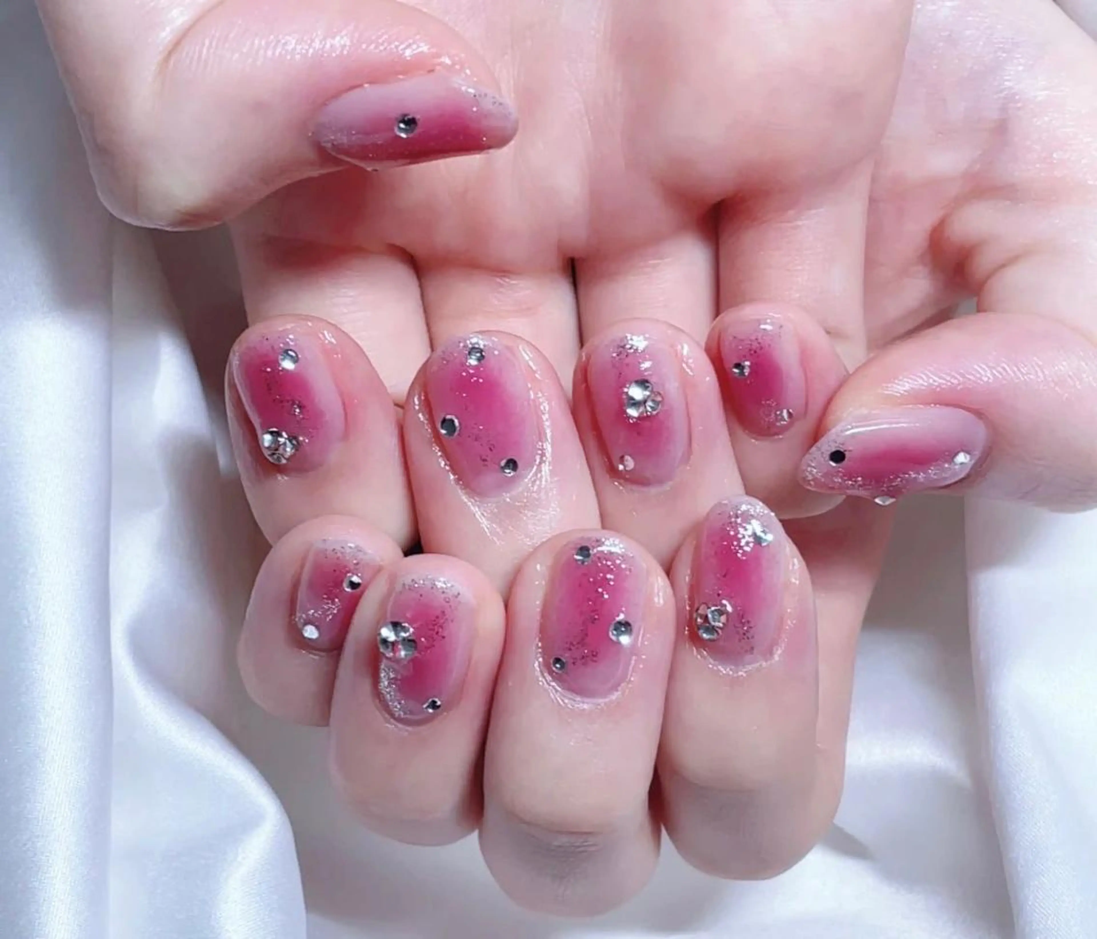 ネイル Ui_Amor (パラジェル)のネイルデザイン