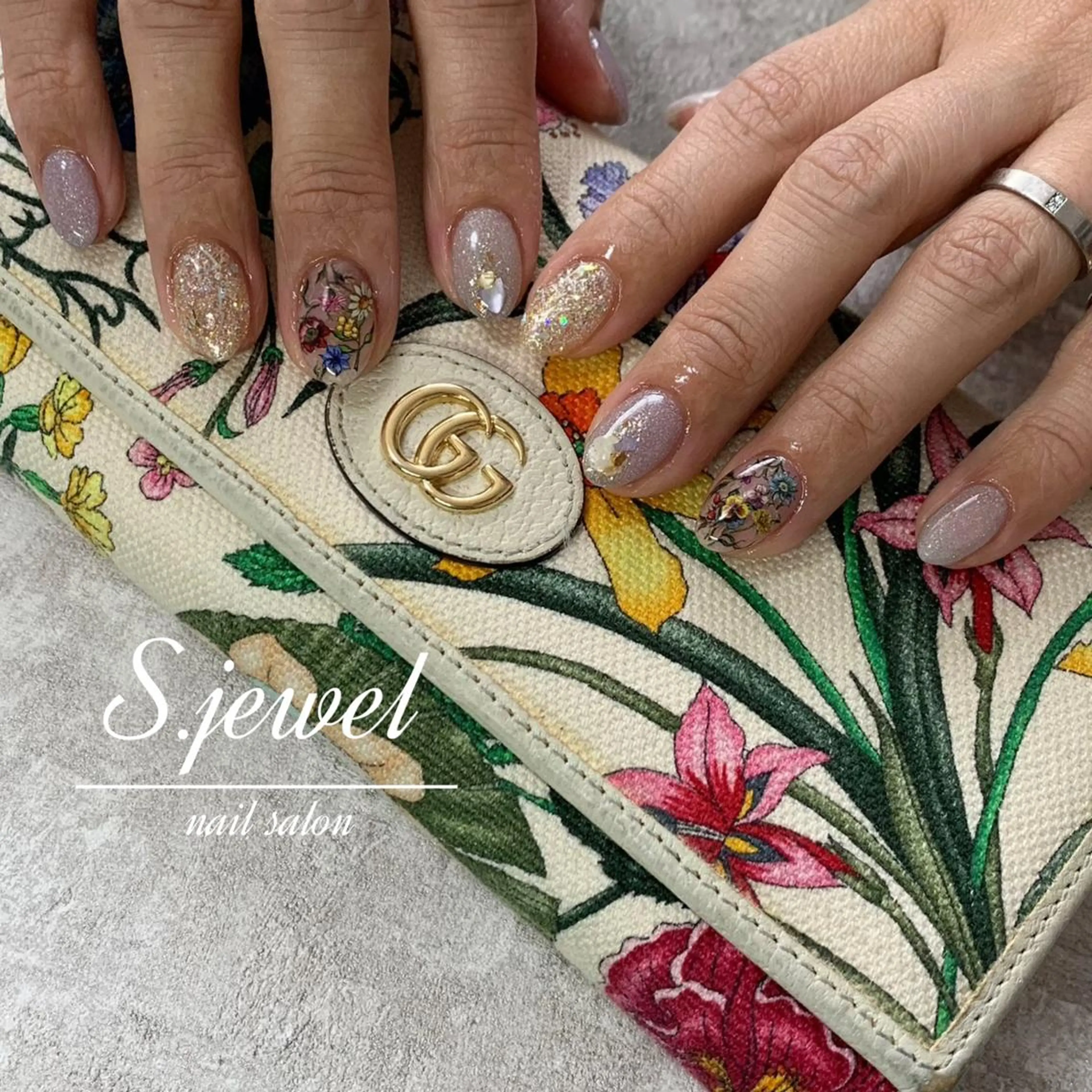 ネイル S. JEWELのネイルデザイン