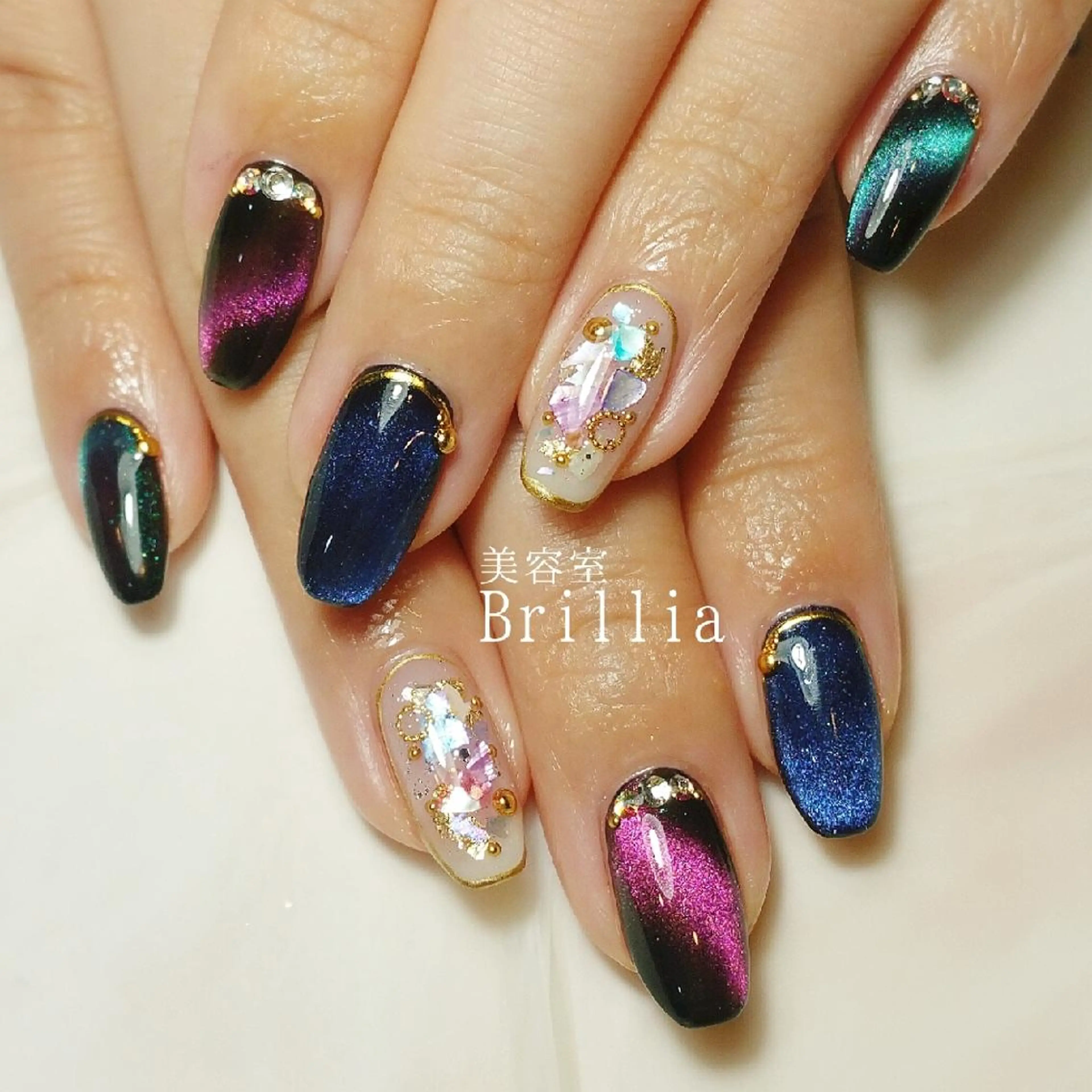 ネイル ハンドネイル 柴田 彩のネイルデザイン