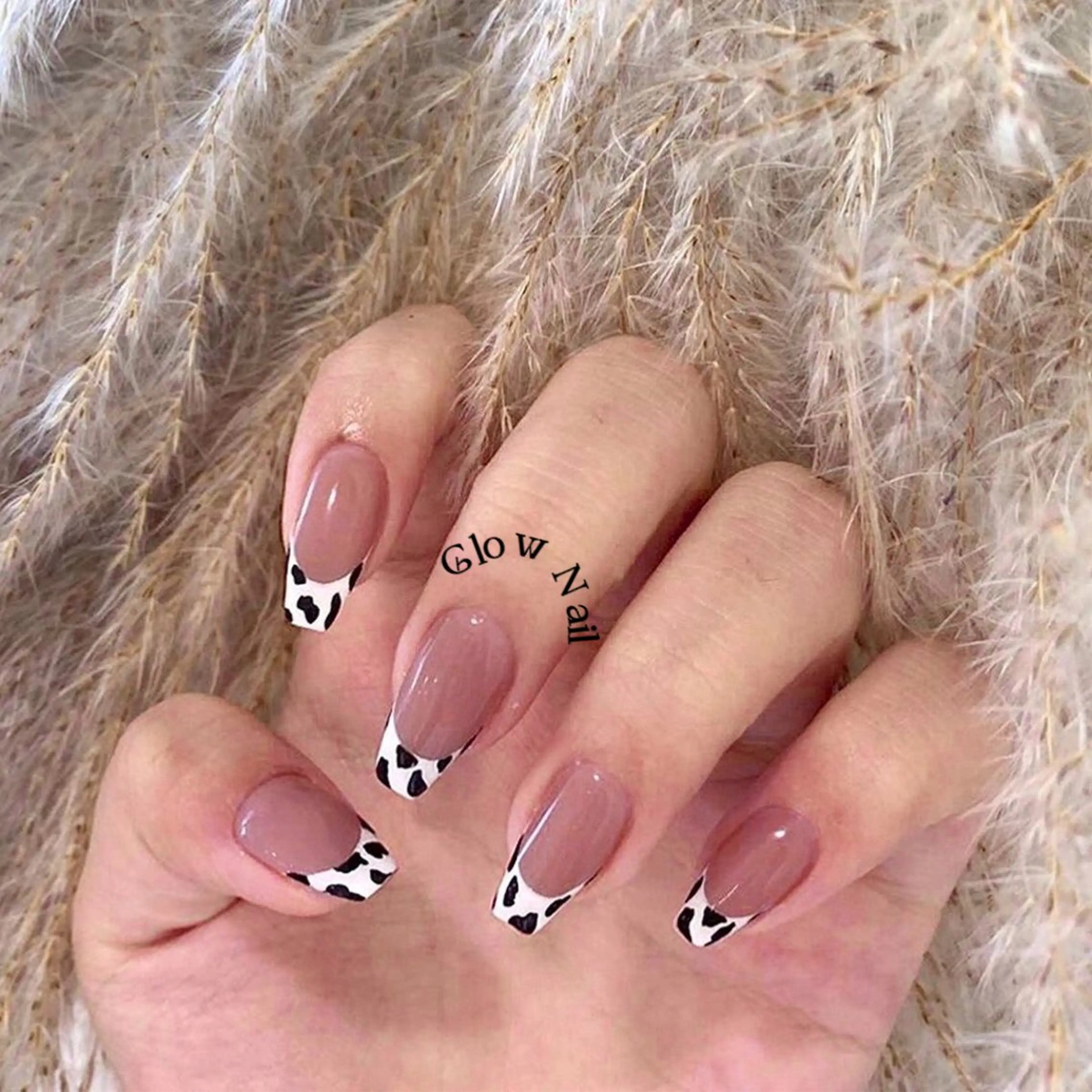 ネイル Glow Nail スカルプ専門店のネイルデザイン