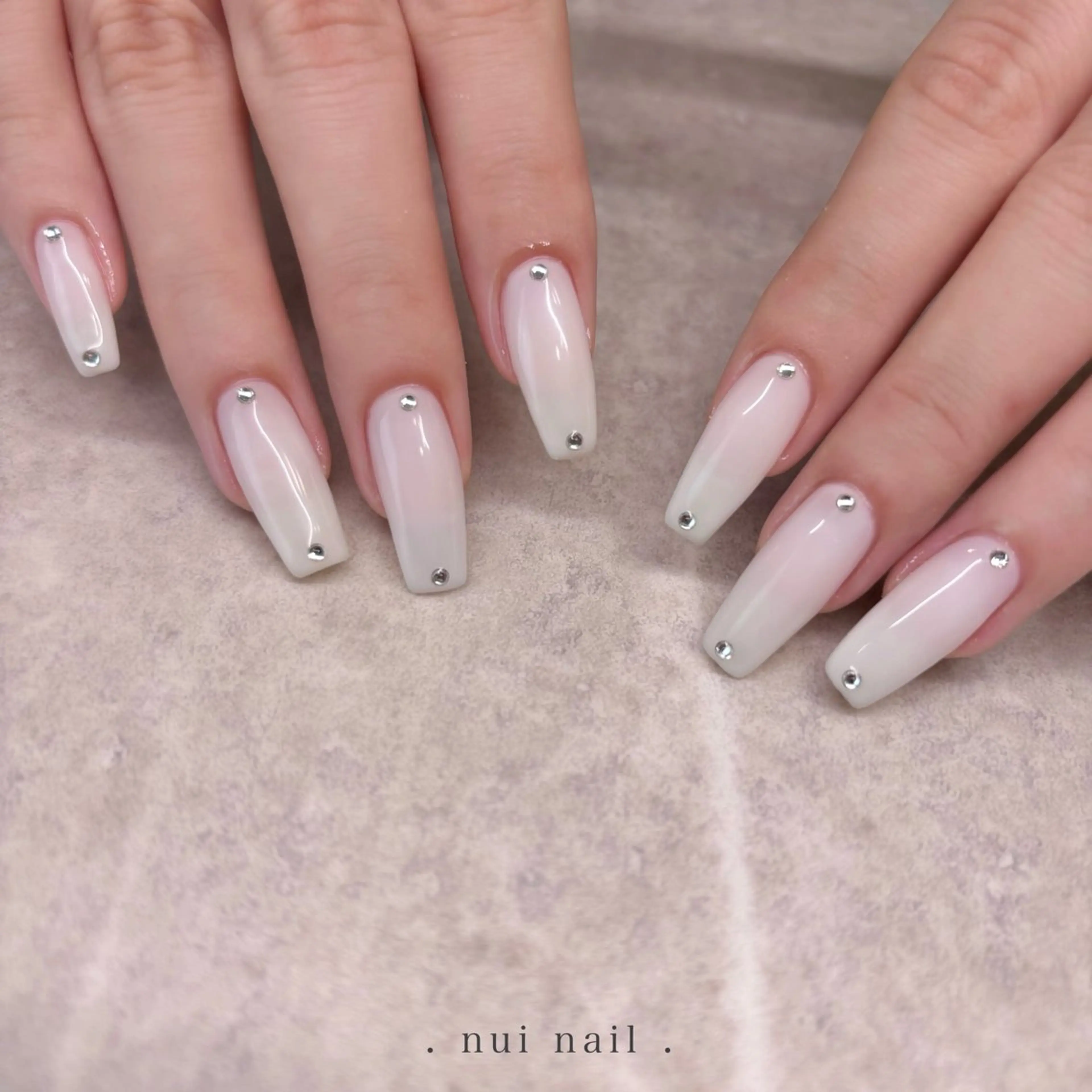 ネイル ハンドネイル nui nailのネイルデザイン