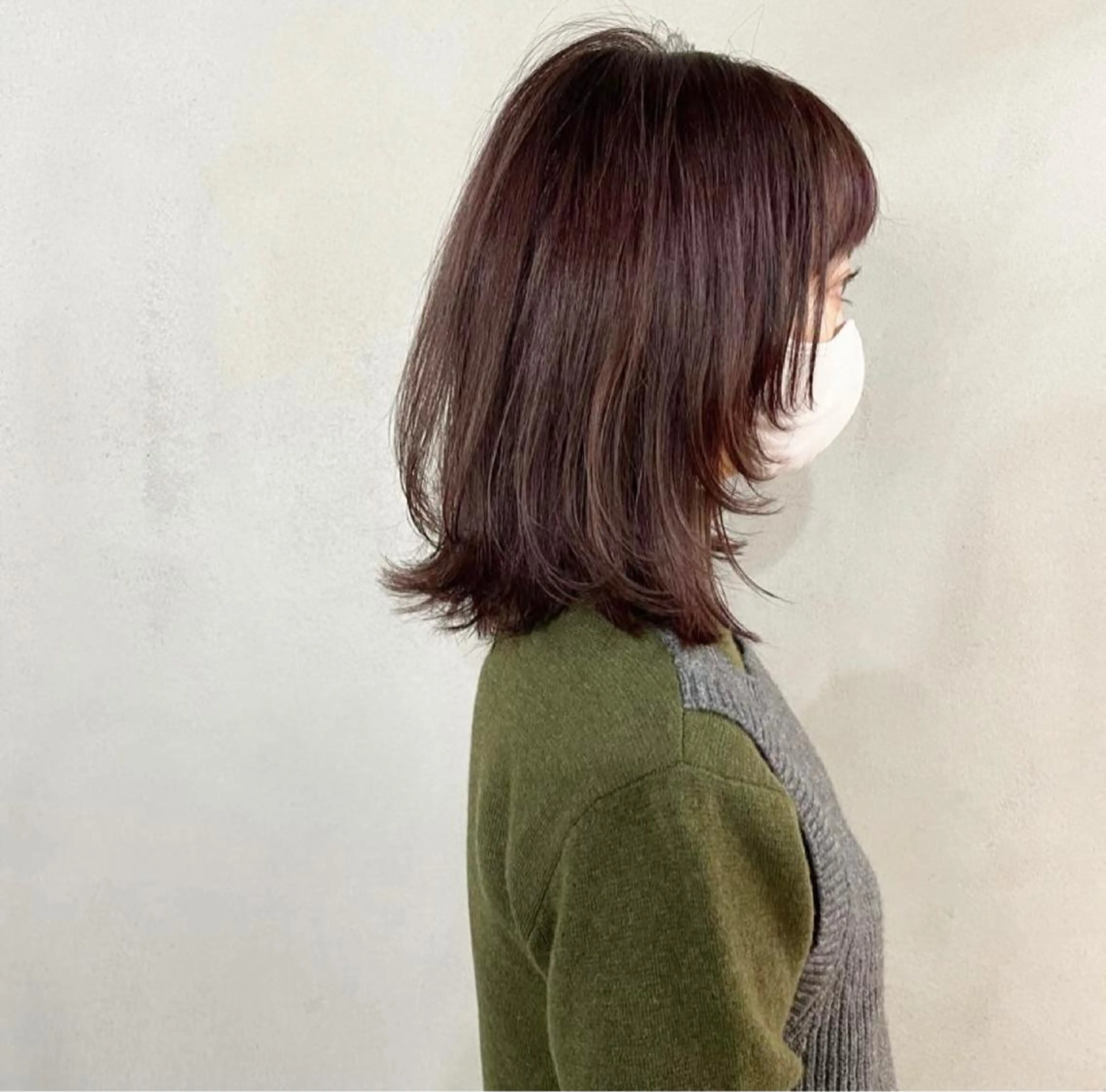 ミディアム カラー パーマ ヘアアレンジ メンズ キッズ ネイル マツエク・マツパ メンズウルフカット ブラウンカラー パープルカラー パープルブラウン カラーマツエク #tag 稗田綾加のヘアスタイル