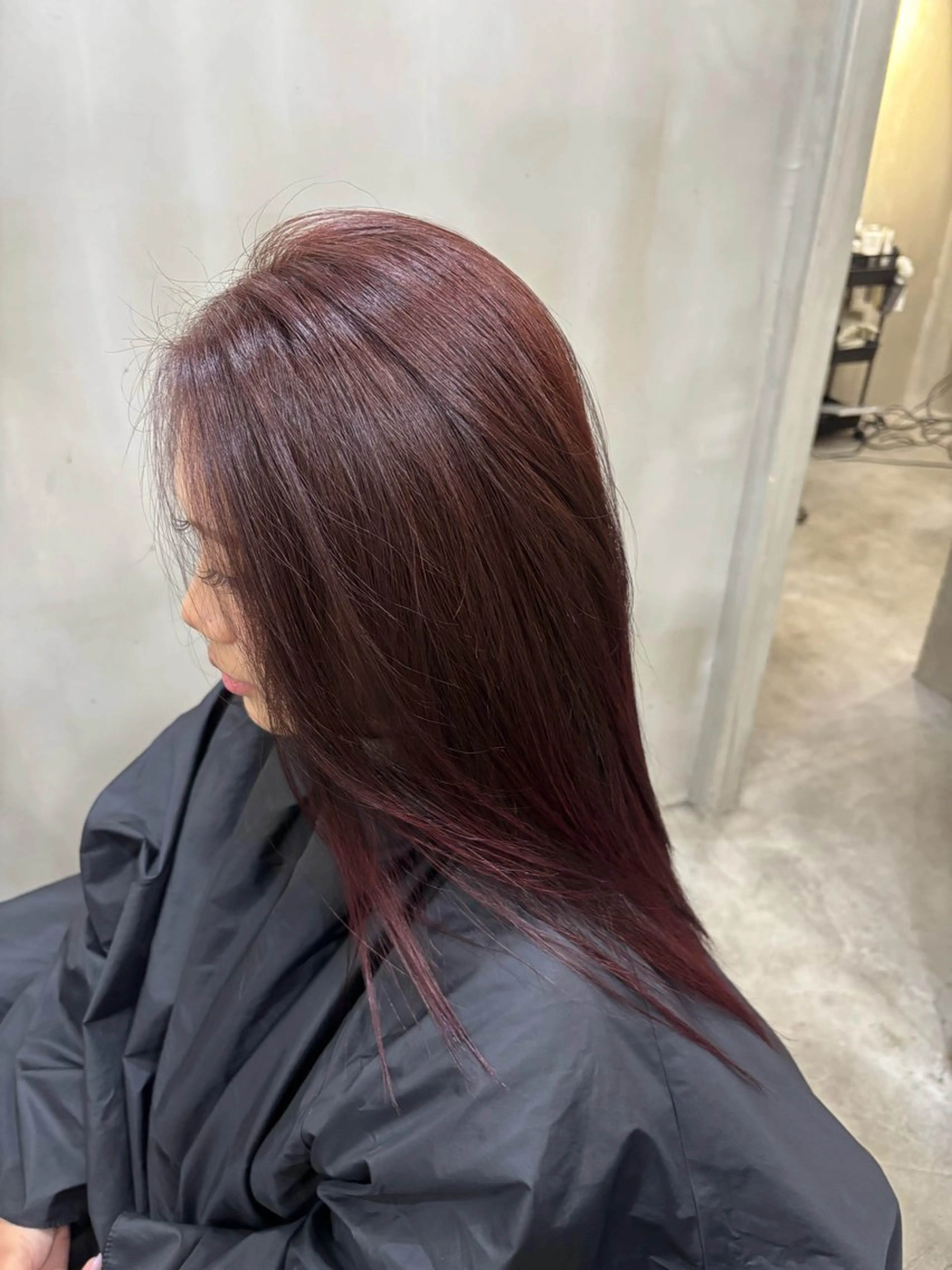 ロング カラー ボルドーカラー グラデーションカラー レッドカラー ヘアカラー 中園康 /カラー/ブリーチのヘアスタイル