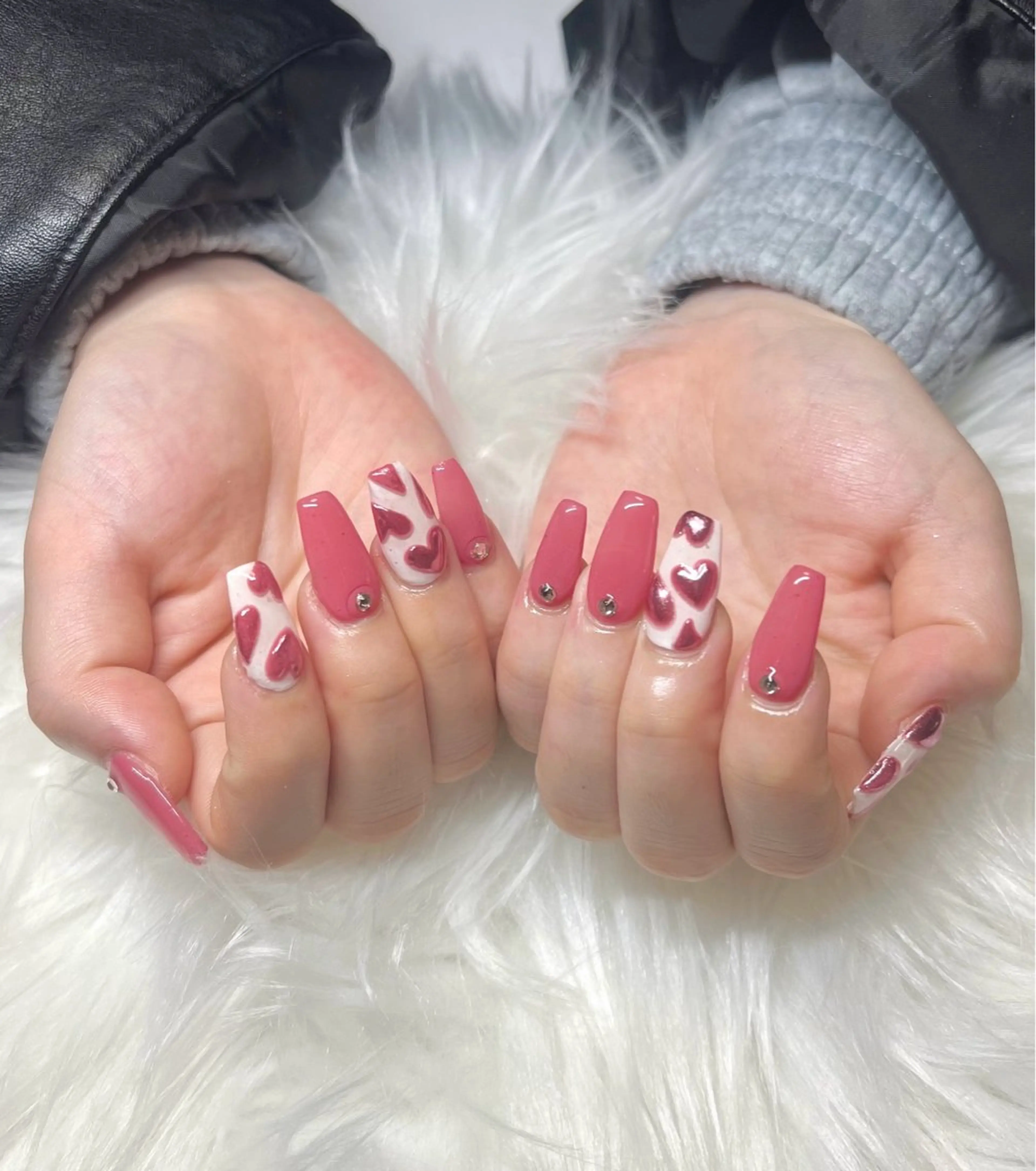 ネイル ハート ミラーネイル ハンドネイル CHARME 🤎〔RINA〕のネイルデザイン