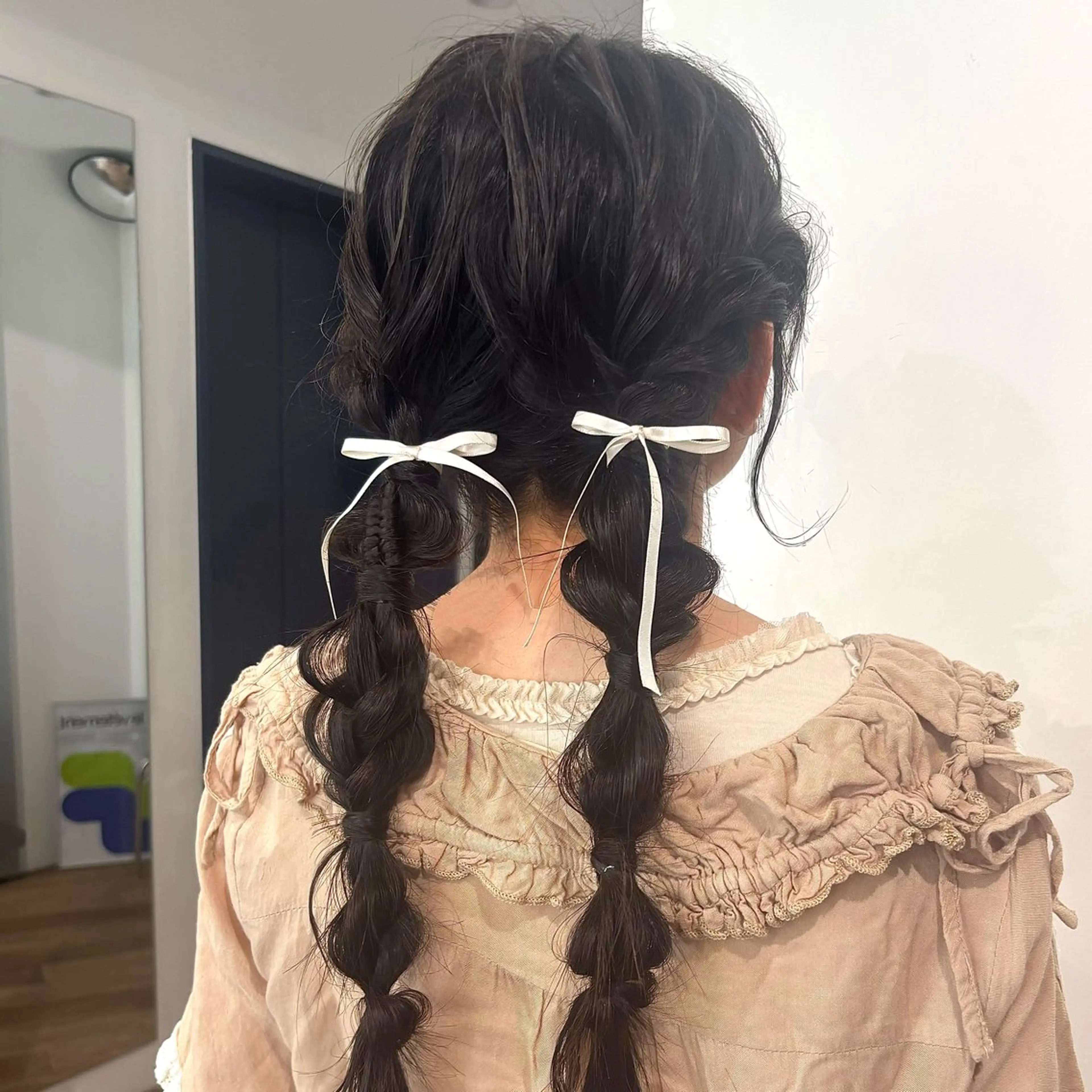 ヘアアレンジ ヘアセット 【ブリーチ/ヘアセ ット】Kano🎀のヘアスタイル
