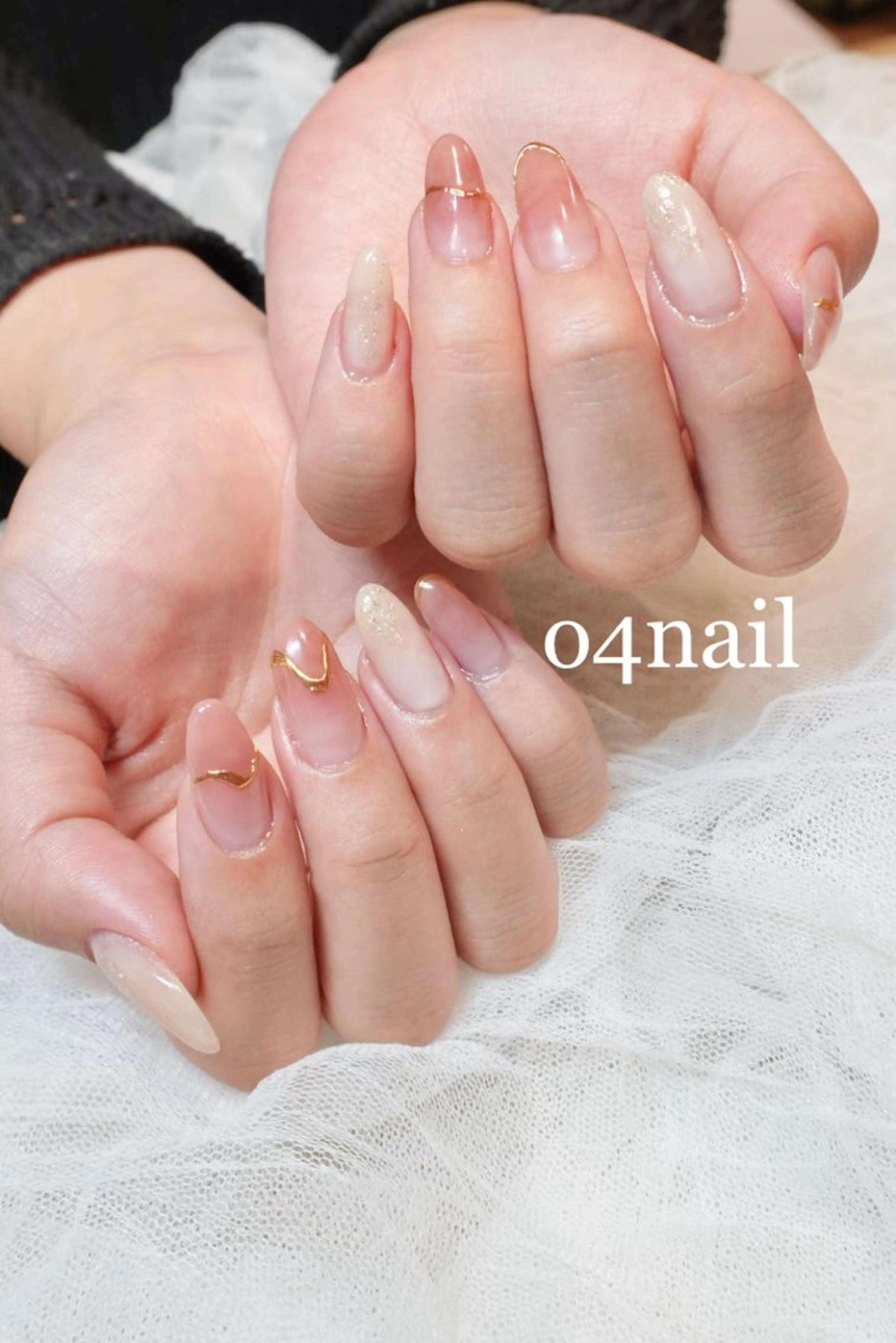 ネイル グラデーション オフィスネイル ピンク ハンドネイル o4nail___ ARISAのネイルデザイン