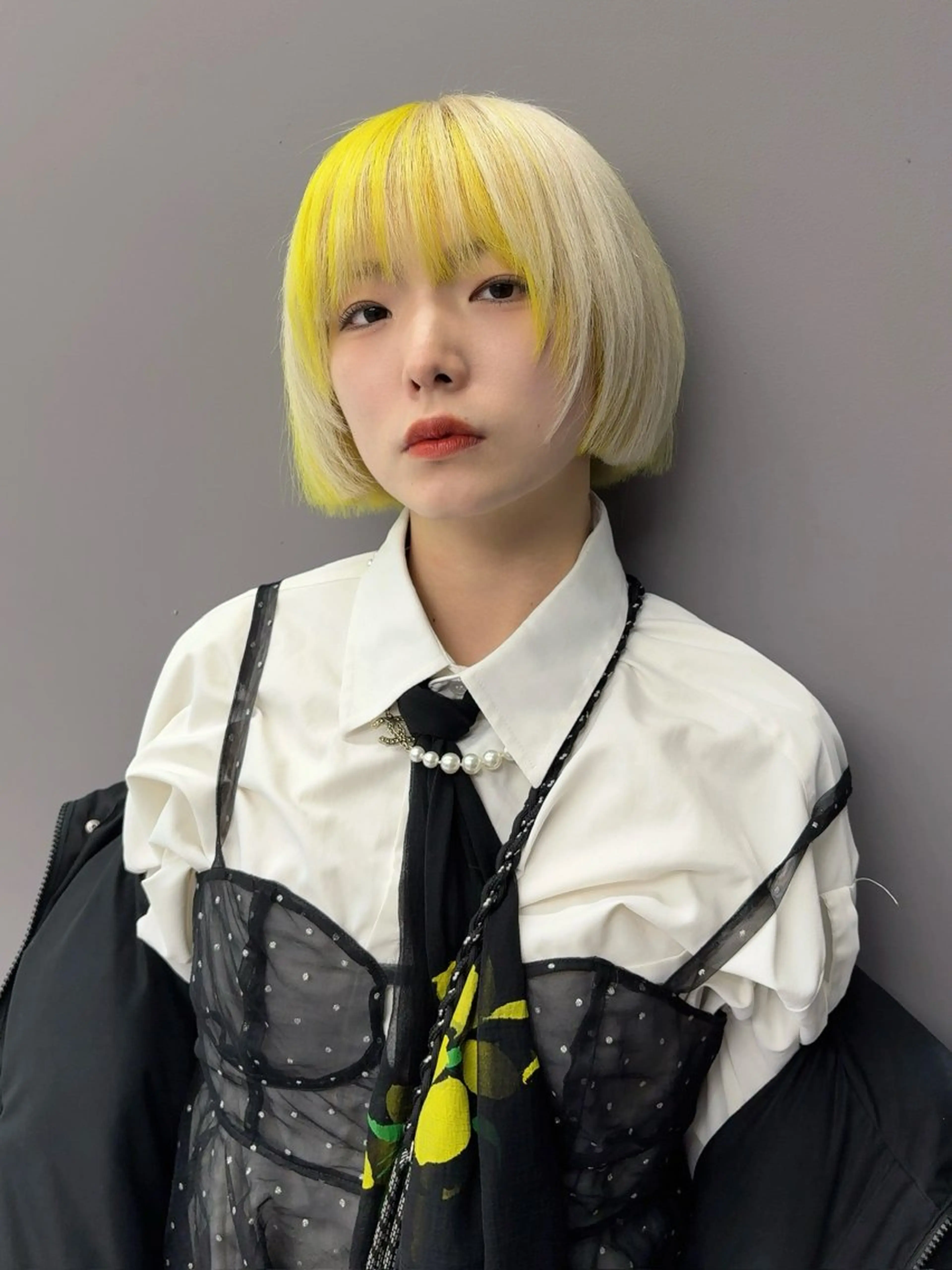 ミディアム カット ヘアカラー トリートメント ムラ修正ブリーチ 山田眞之介のヘアスタイル