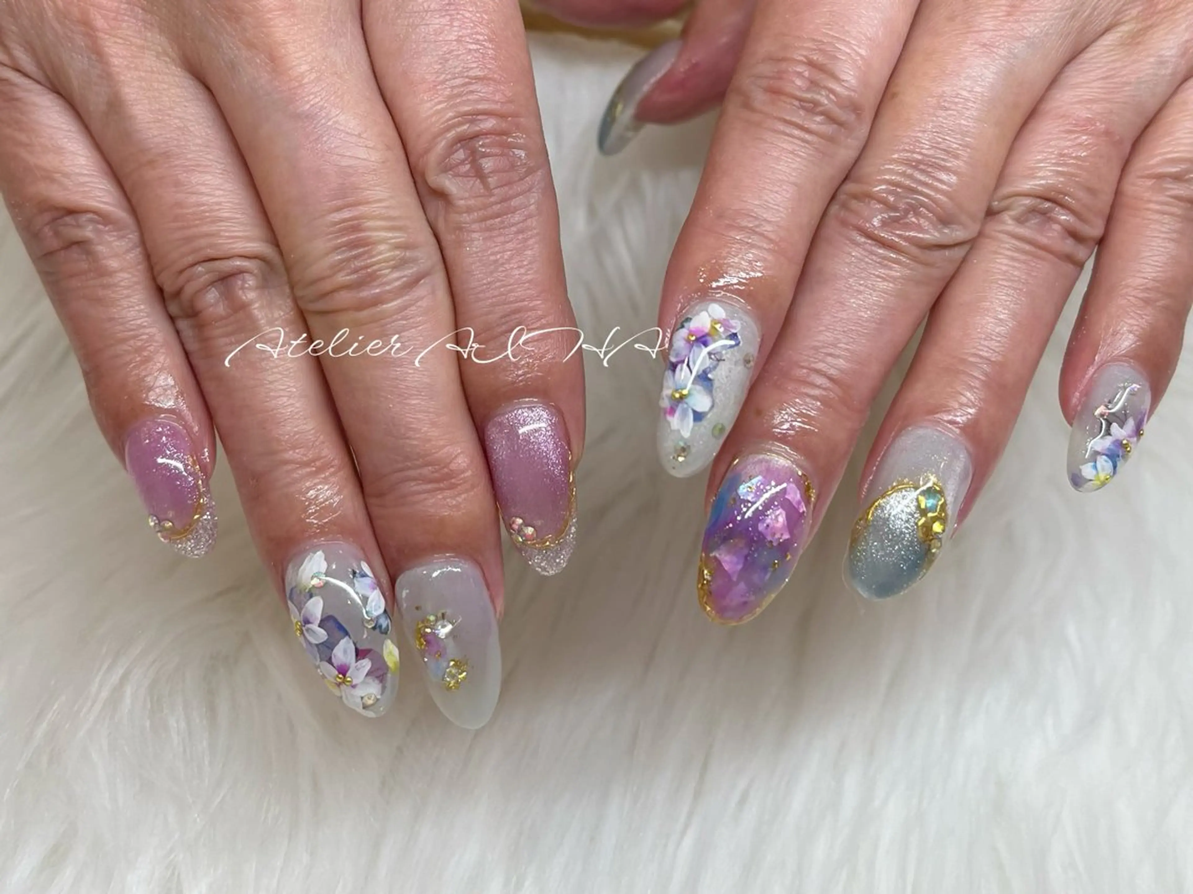 セミロング ハンドネイル アトリエAIHA所属・アトリエAIHA★ フィルイン推奨サロンのネイルデザイン