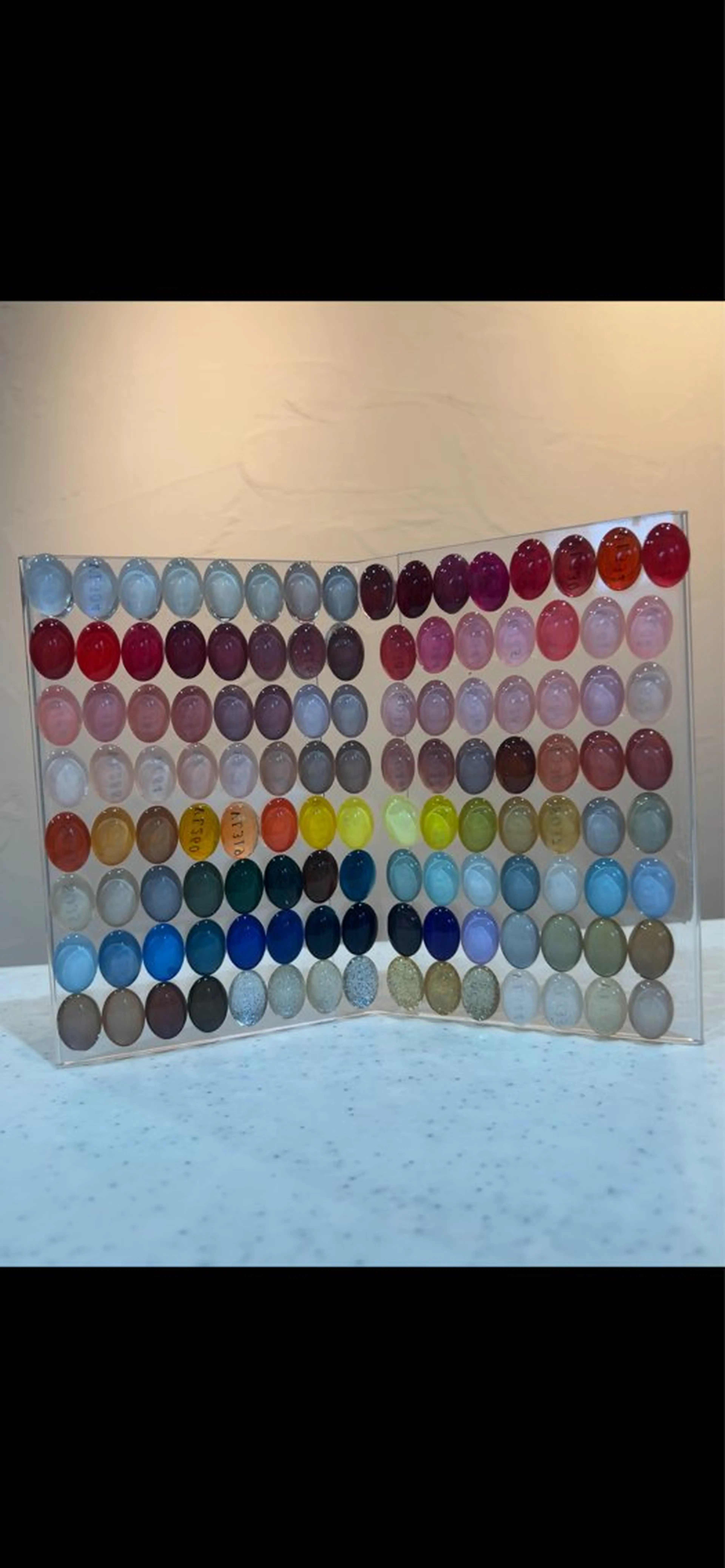 ネイル 持ち込み ワンカラーネイル oui-oui所属・moe .mのネイルデザイン