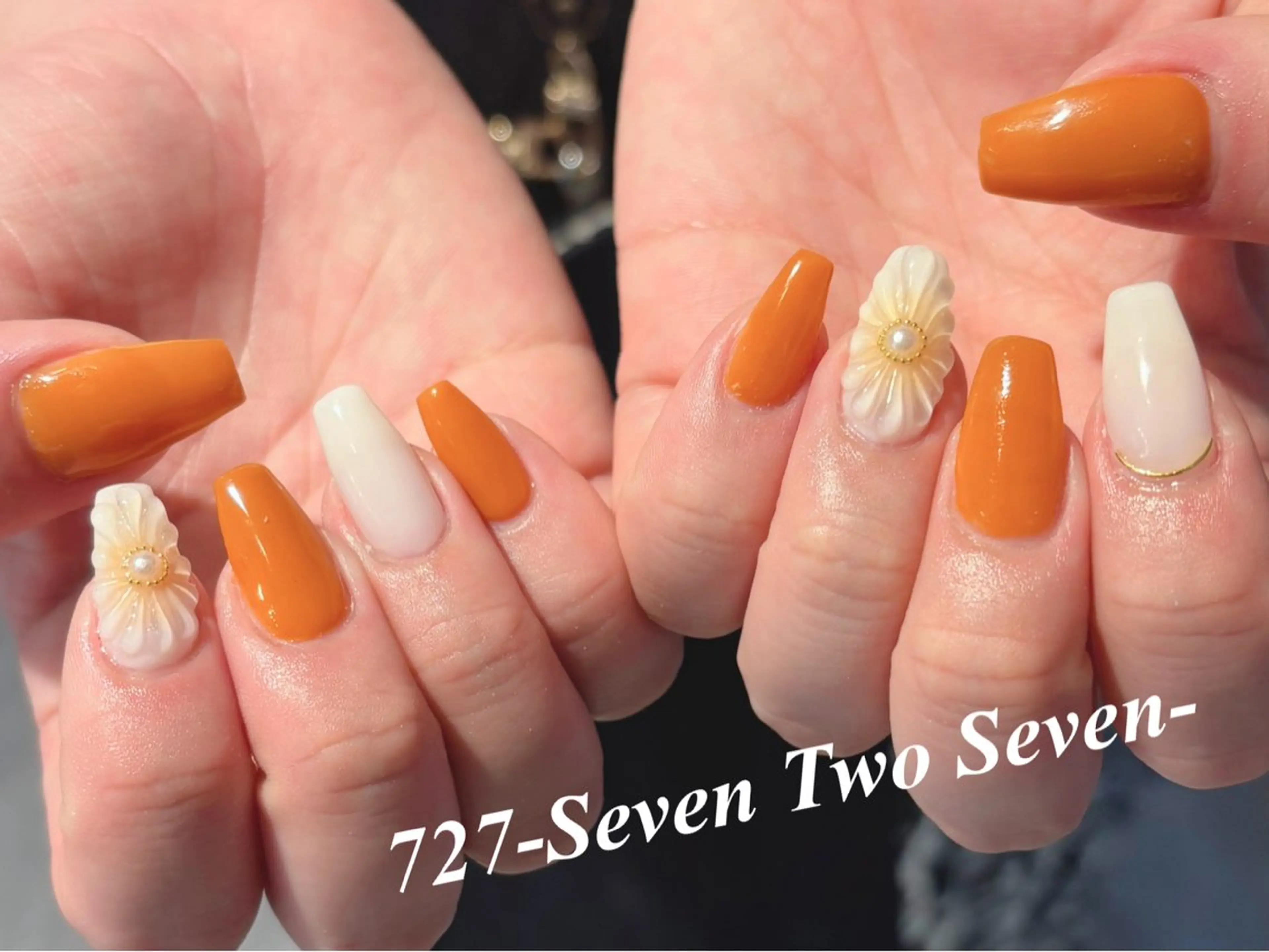 ネイル ハンドネイル 727 nailのネイルデザイン