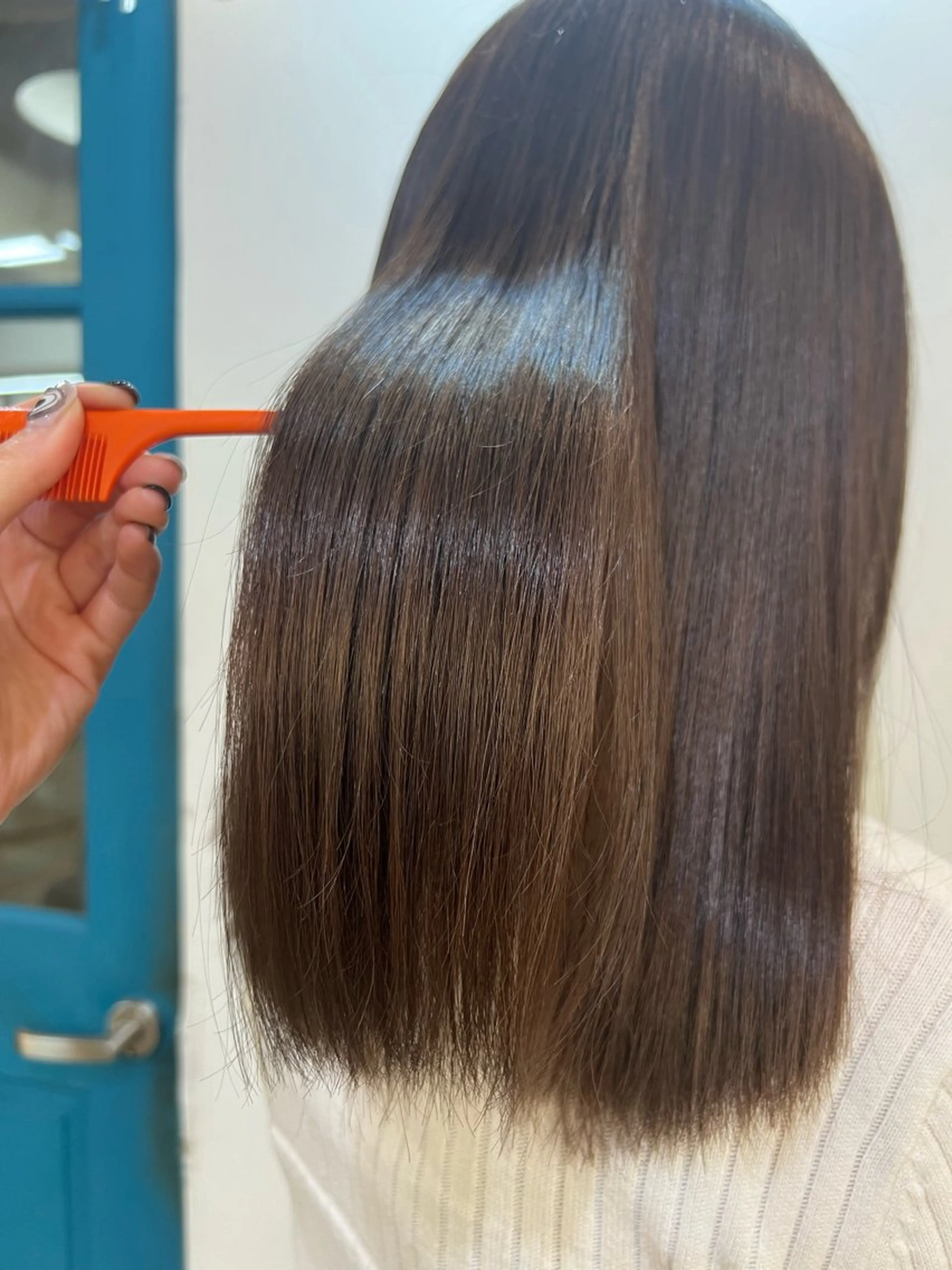 セミロング カラー デザインカラー イヤリングカラー ハイライトカラー ボブ 顔周りカット ヘアカラー 縮毛矯正 トリートメント KANA/ボブ/ インナーカラー/艶髪のヘアスタイル